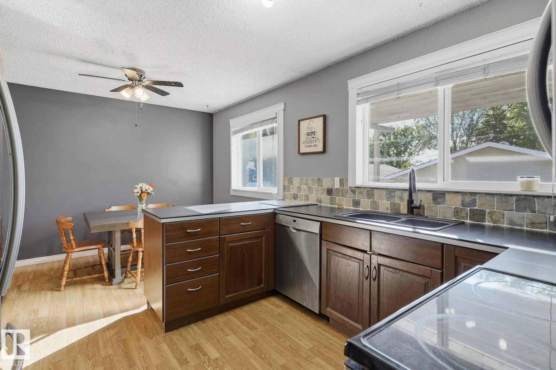 64 APACHE Crescent