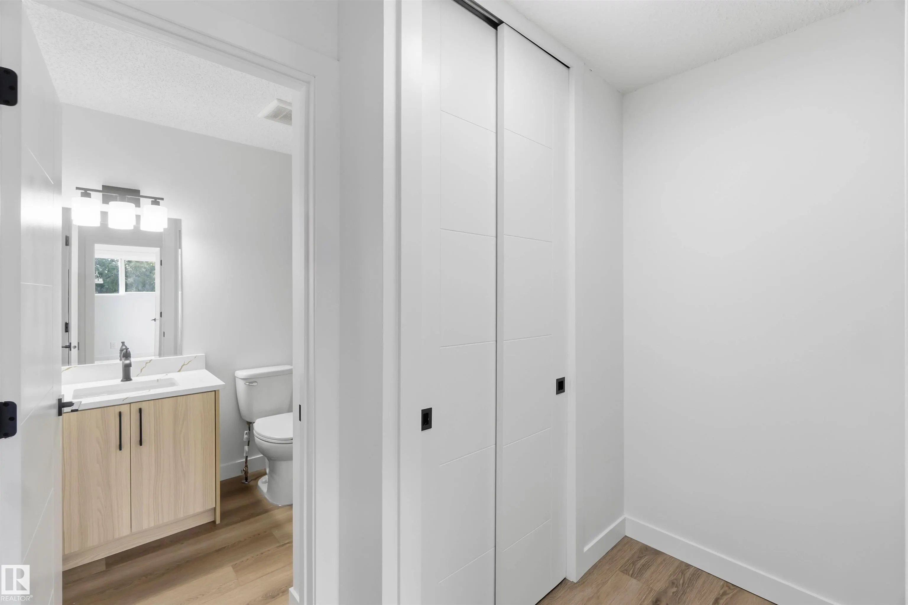 160 HABITAT Crescent