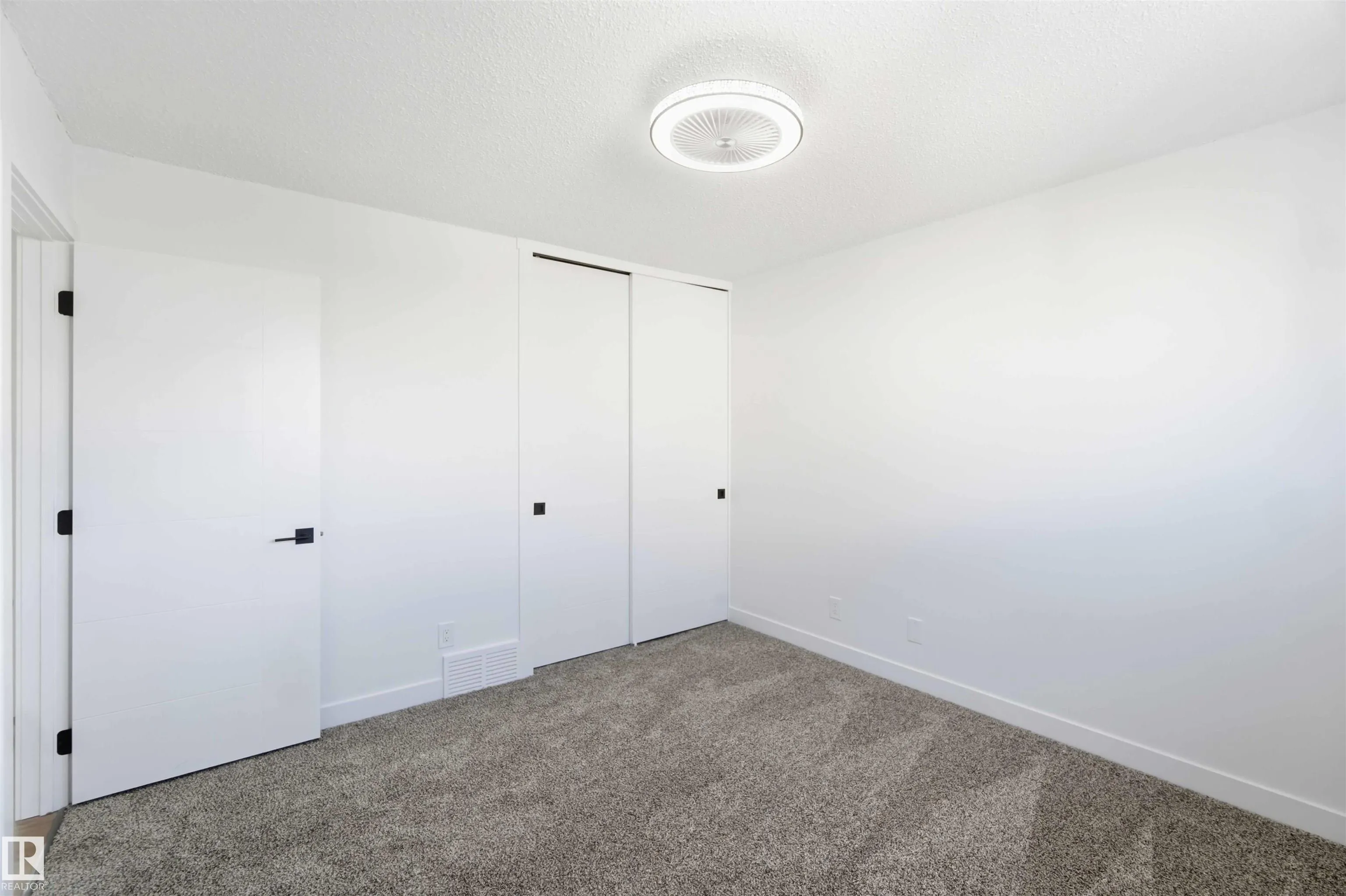 160 HABITAT Crescent