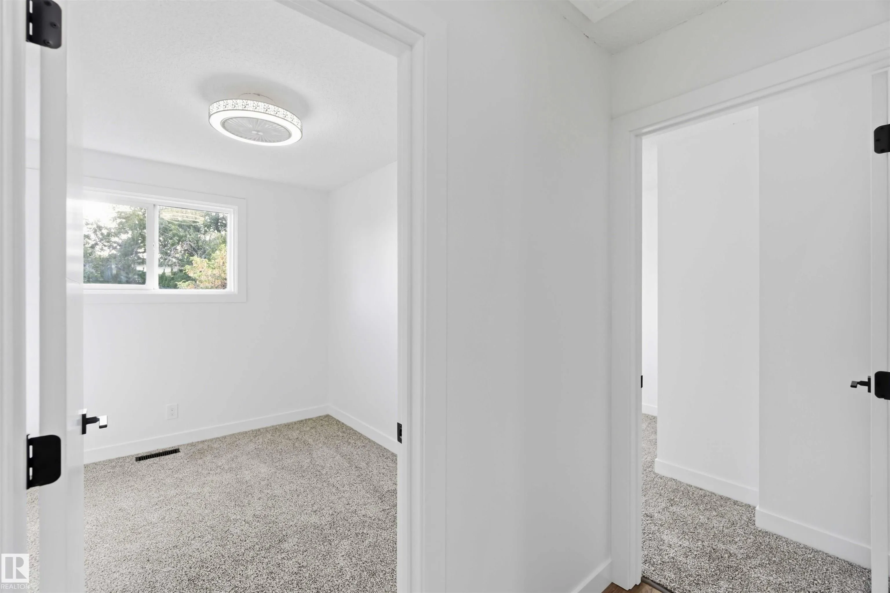 160 HABITAT Crescent