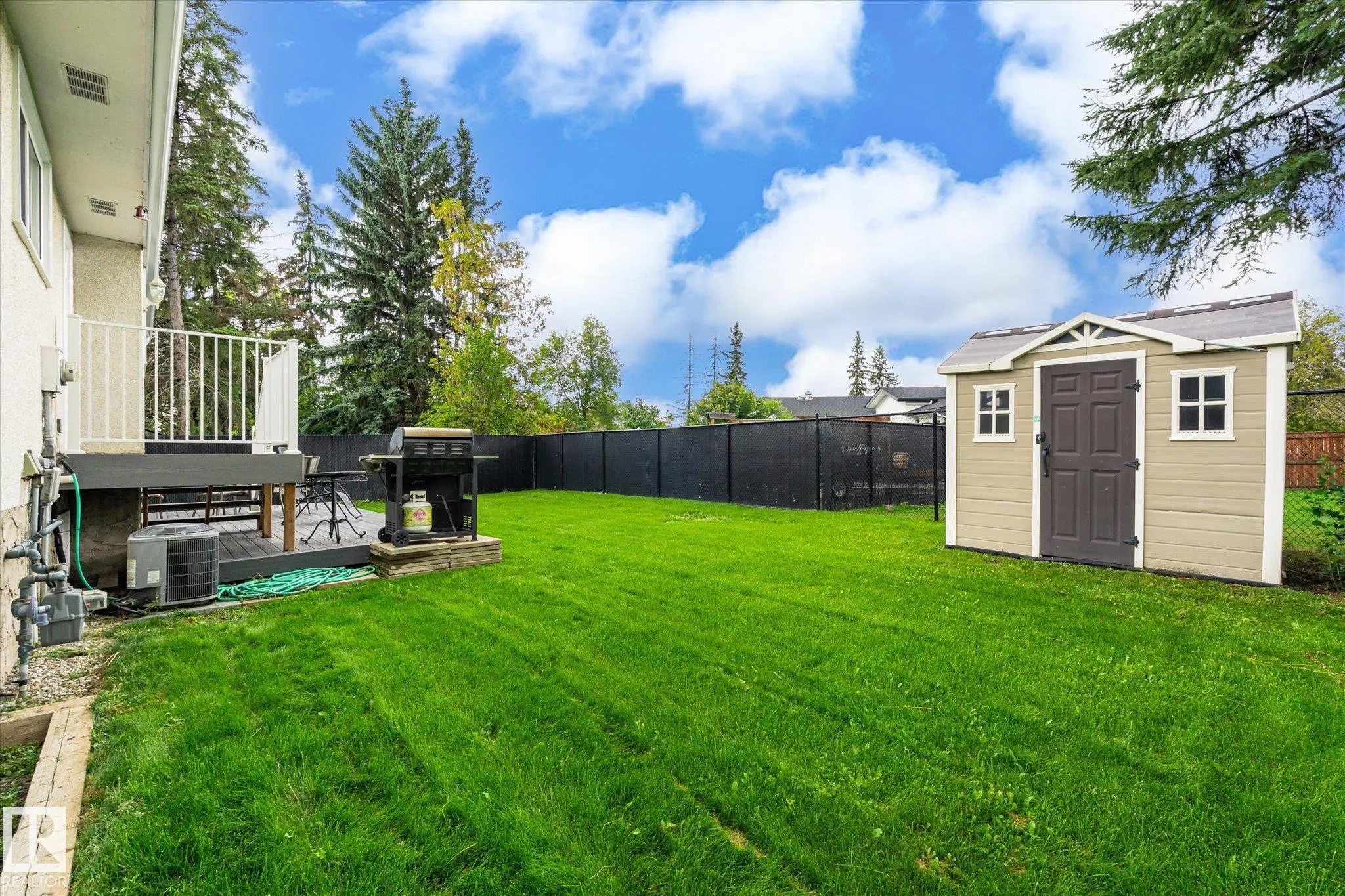 3 Akins Drive