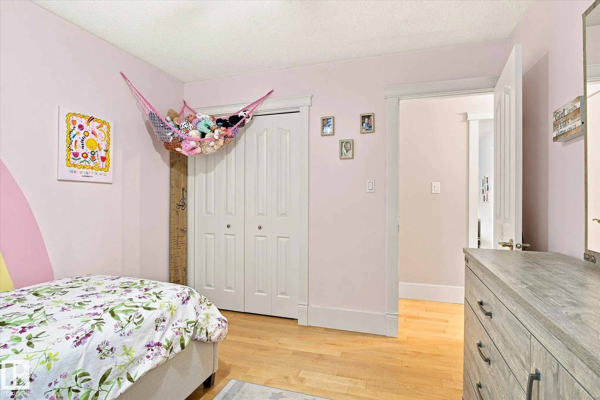 3 Akins Drive
