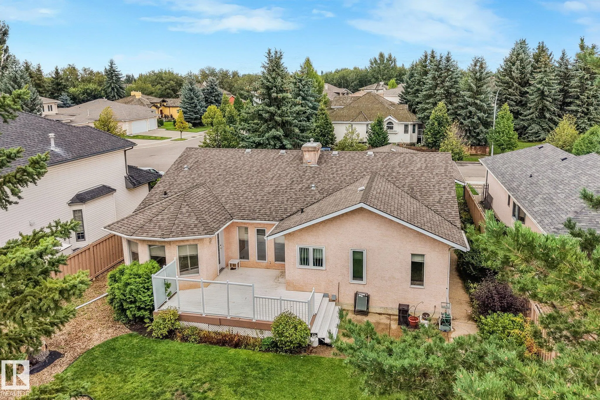 61 ESTATE Crescent
