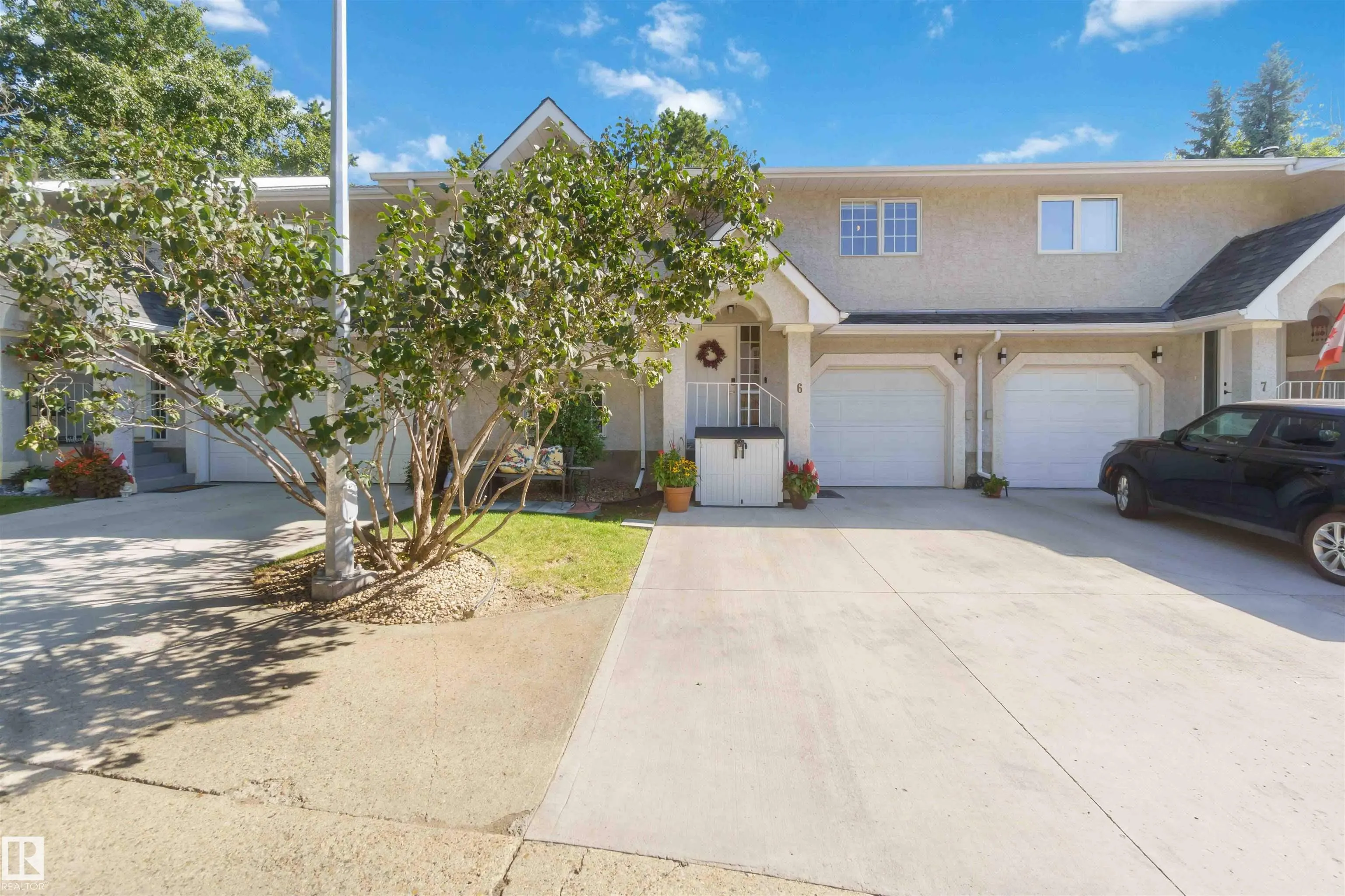 15 POIRIER Avenue
