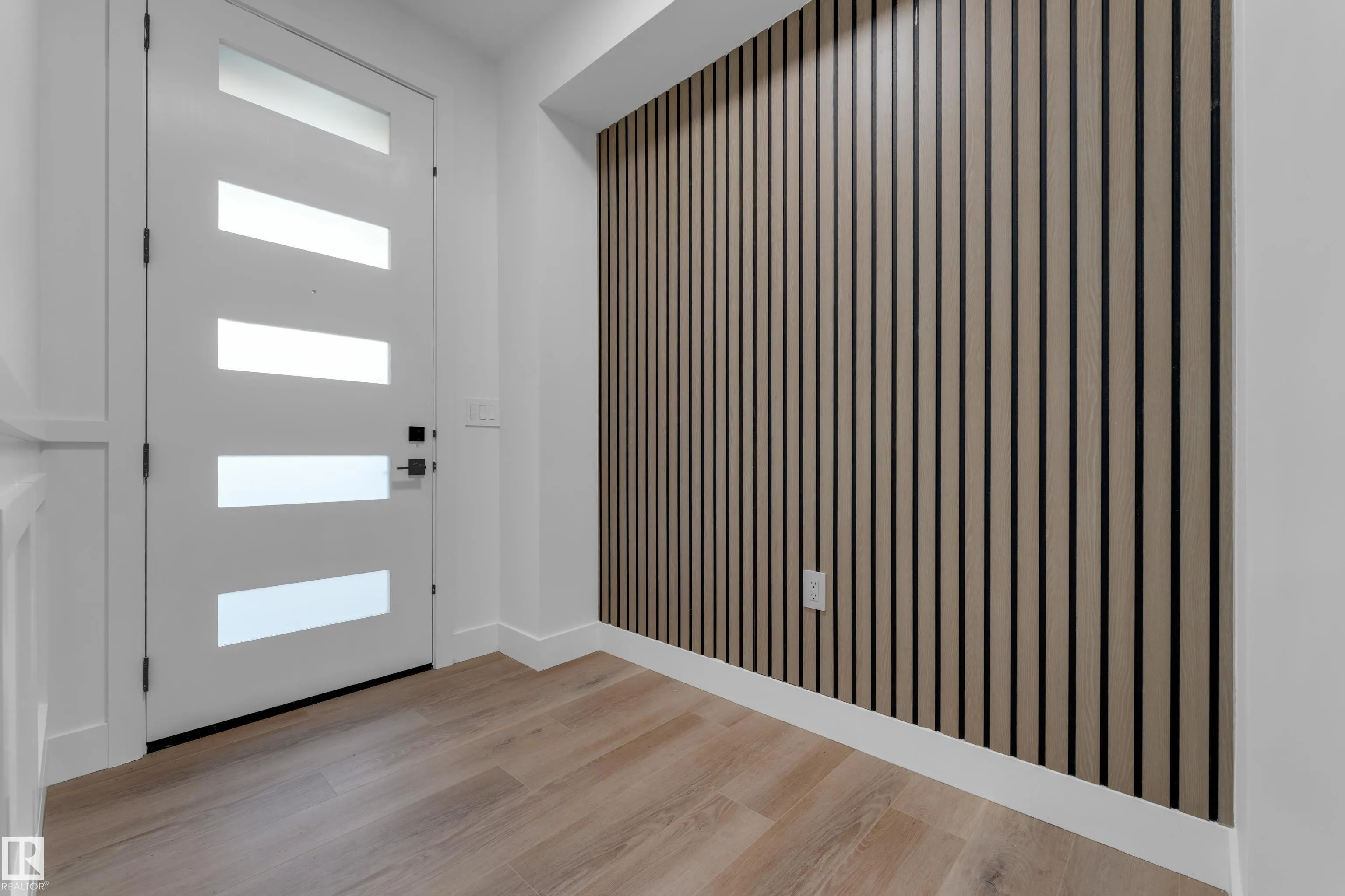 236 Linden Loop