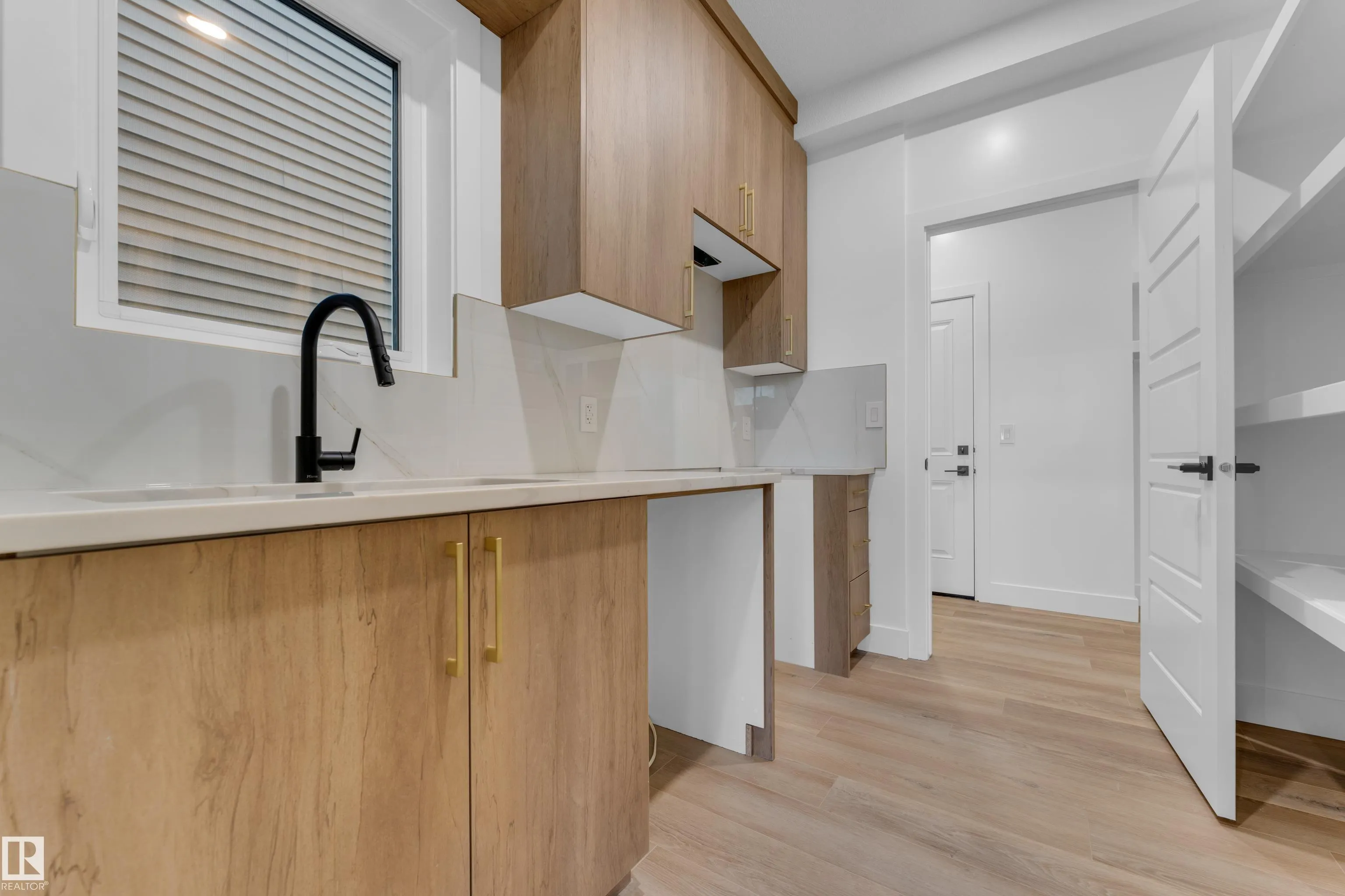 236 Linden Loop