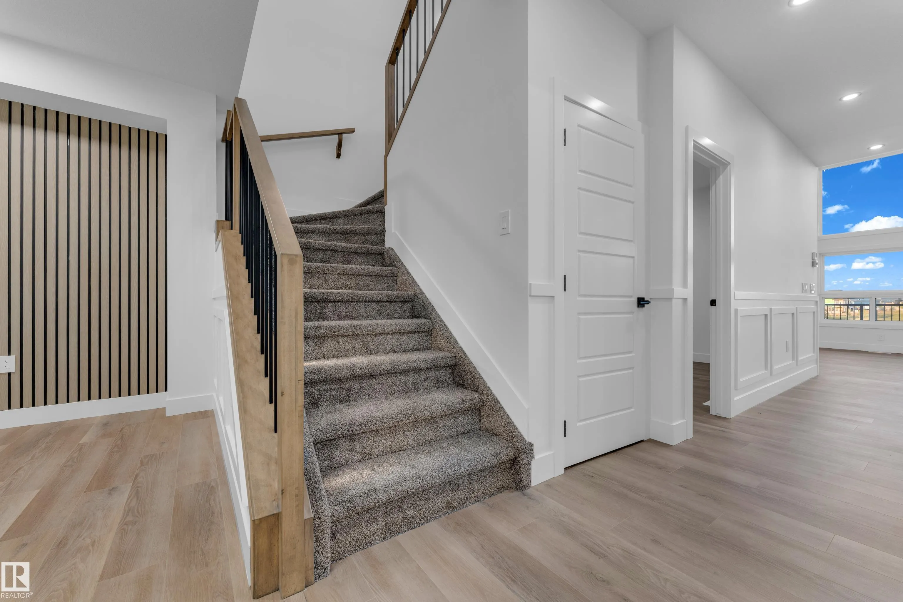 236 Linden Loop