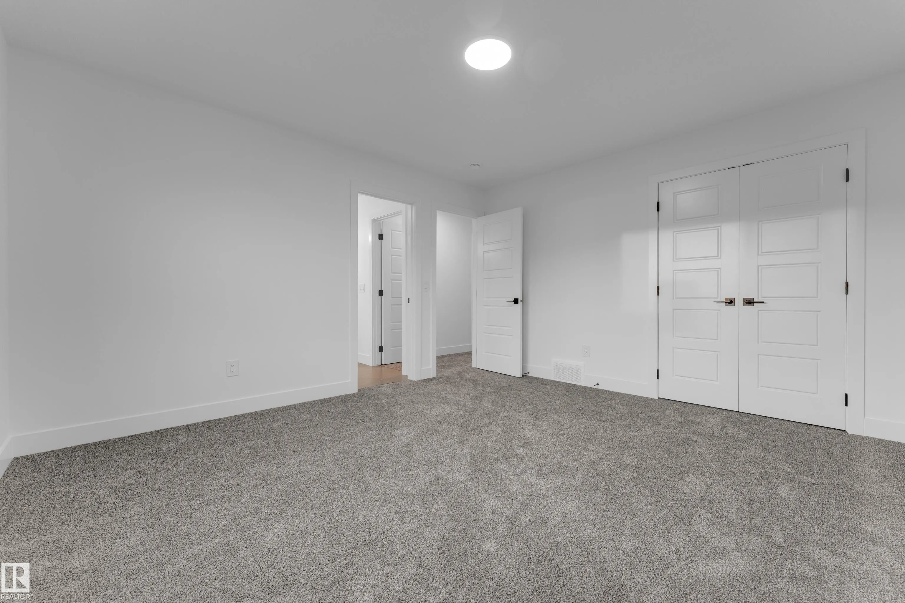 236 Linden Loop