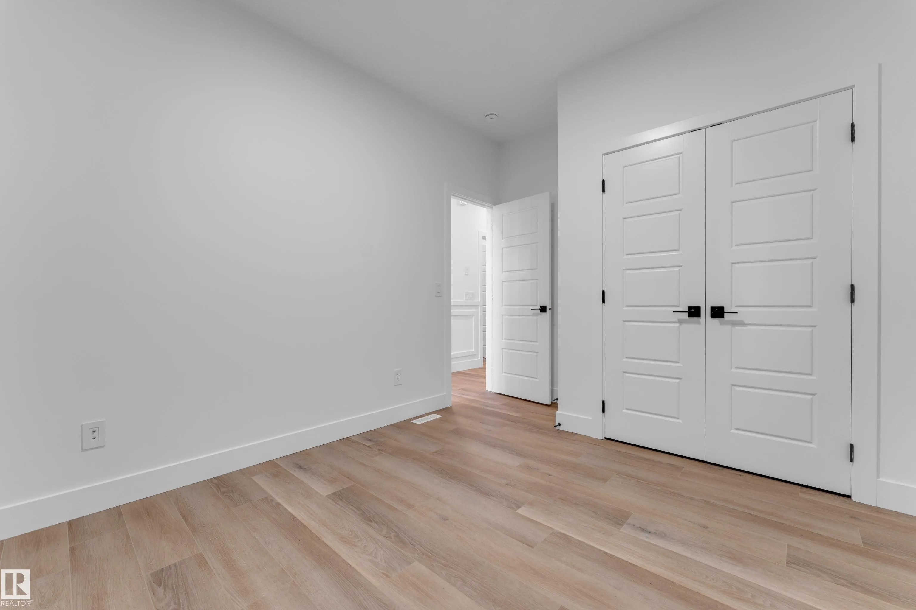 236 Linden Loop