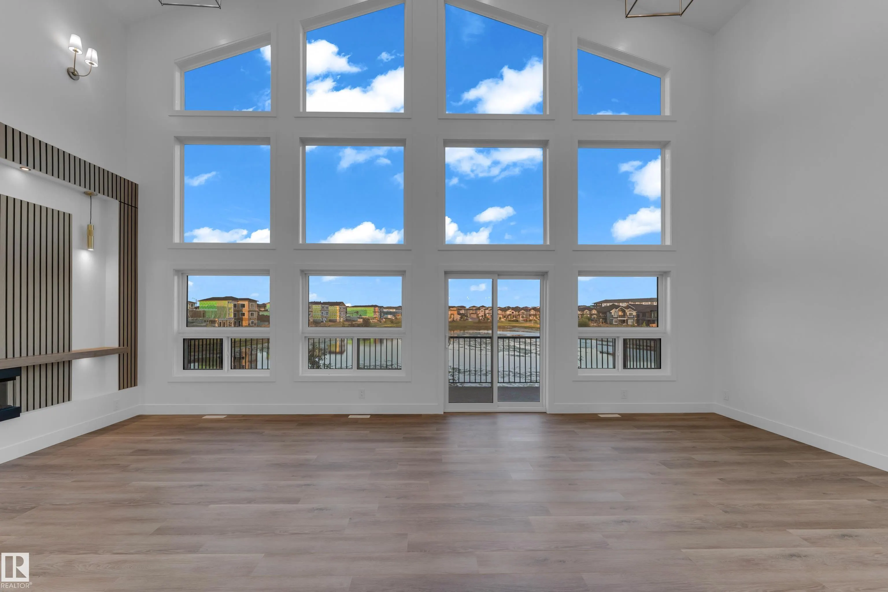 236 Linden Loop