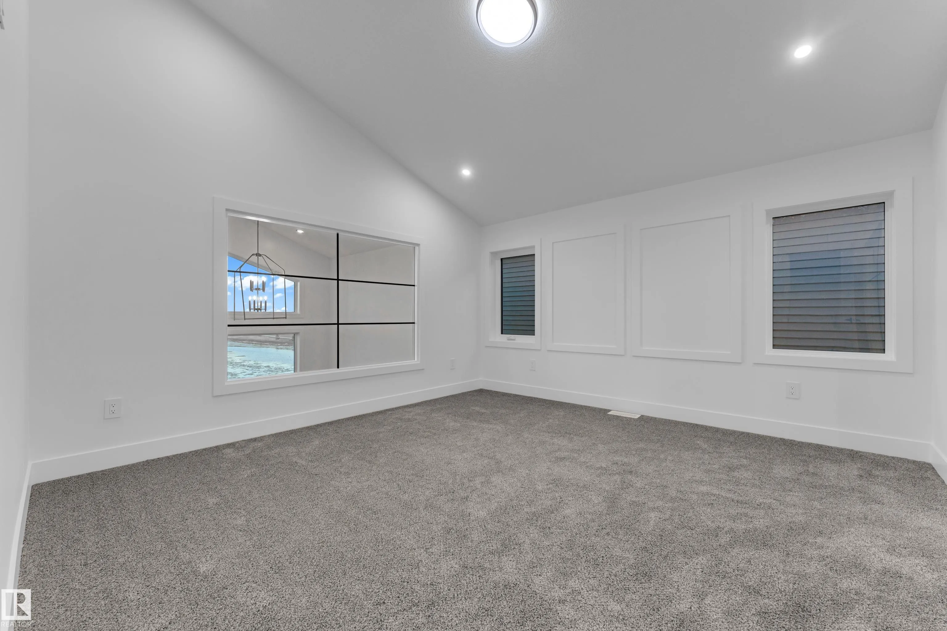236 Linden Loop