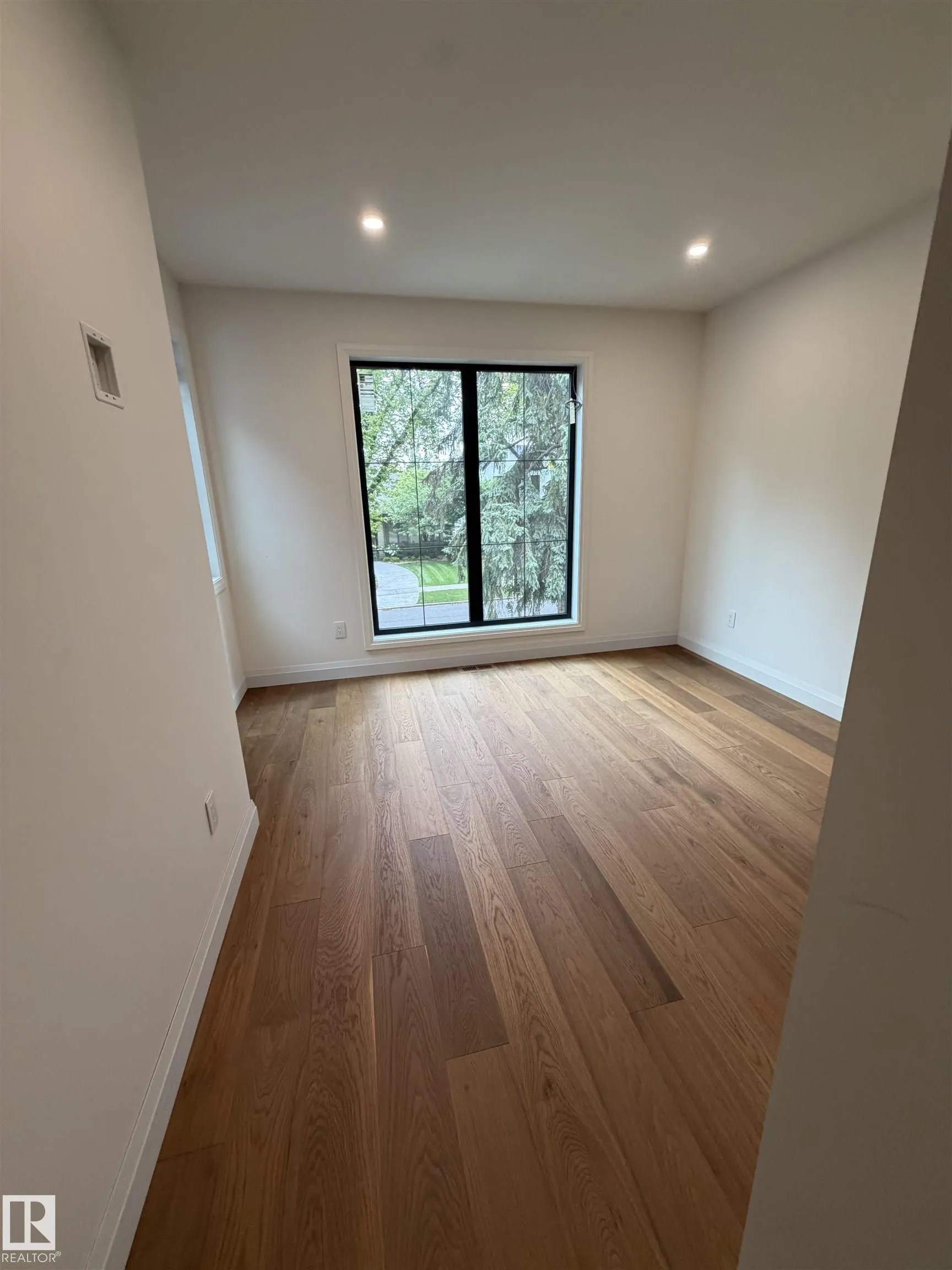 10223 130 Street