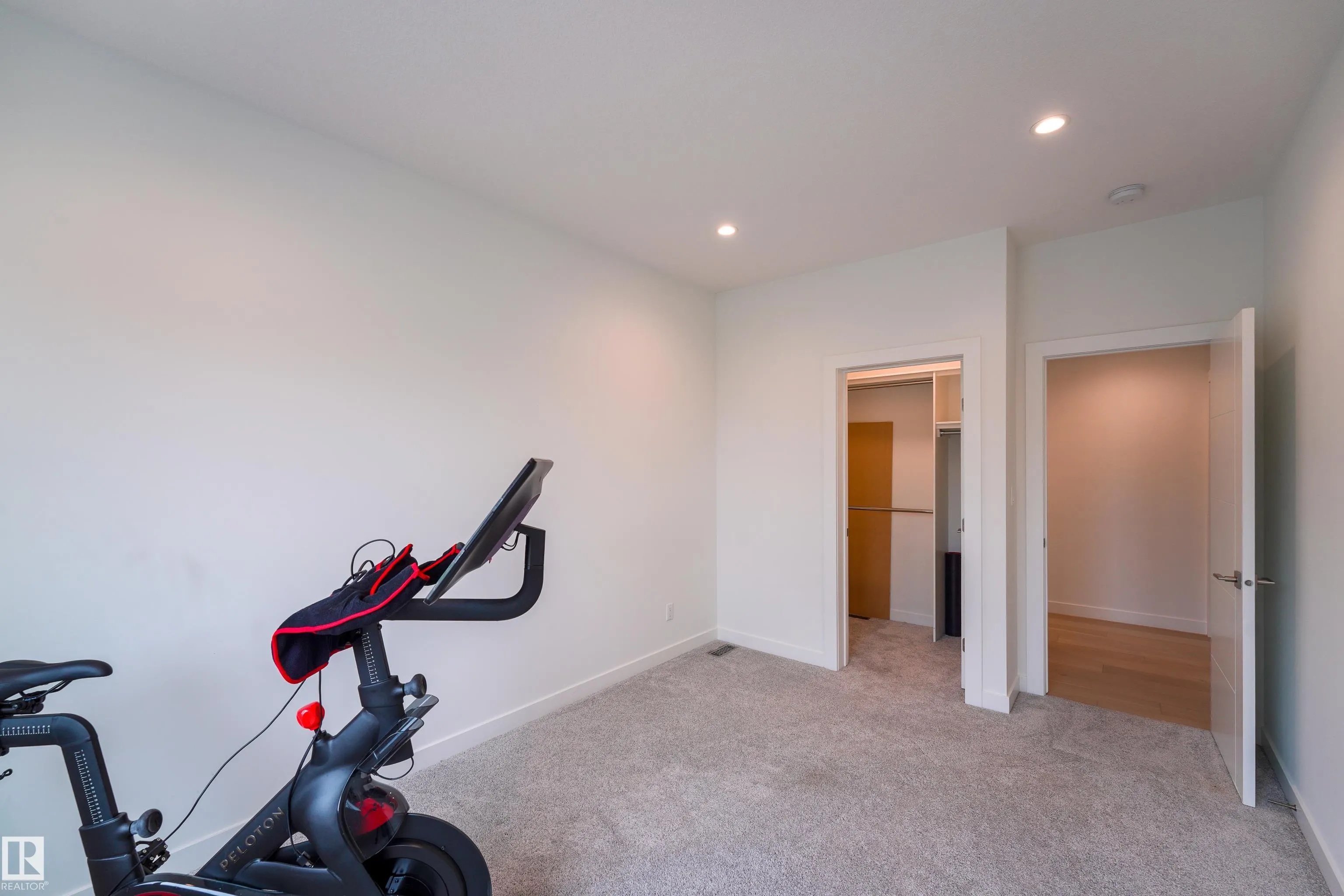 12819 WOODBEND Place