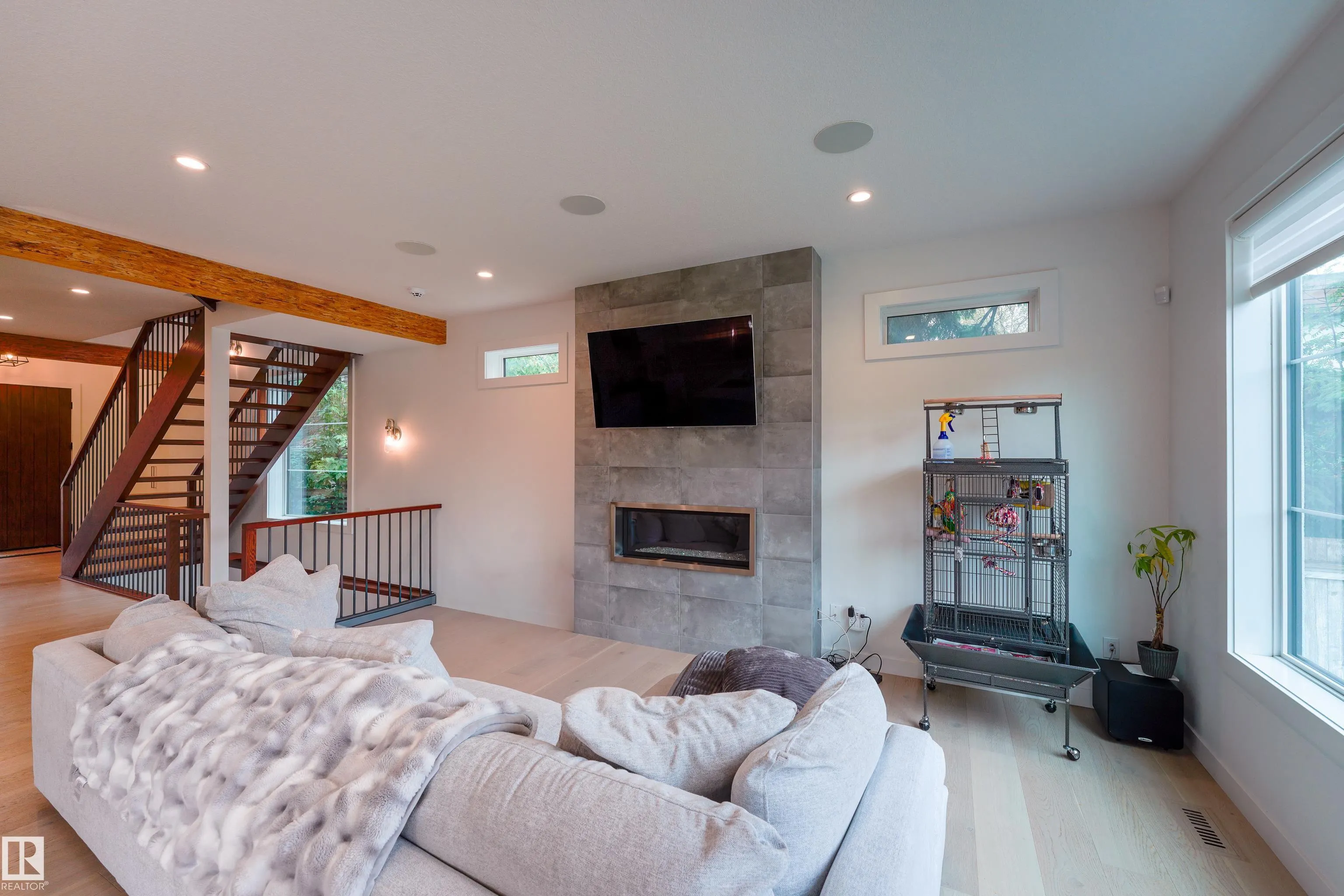12819 WOODBEND Place