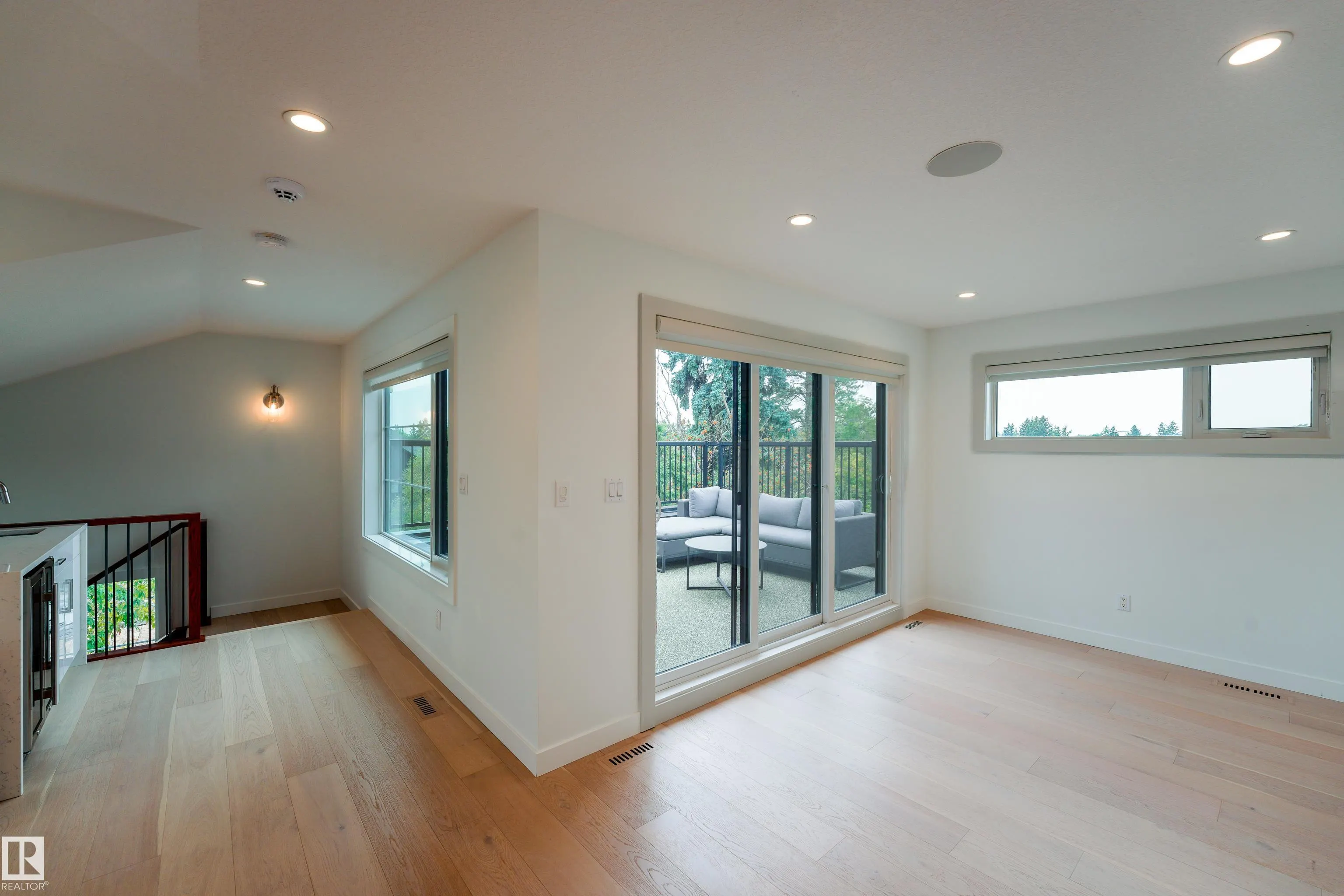 12819 WOODBEND Place