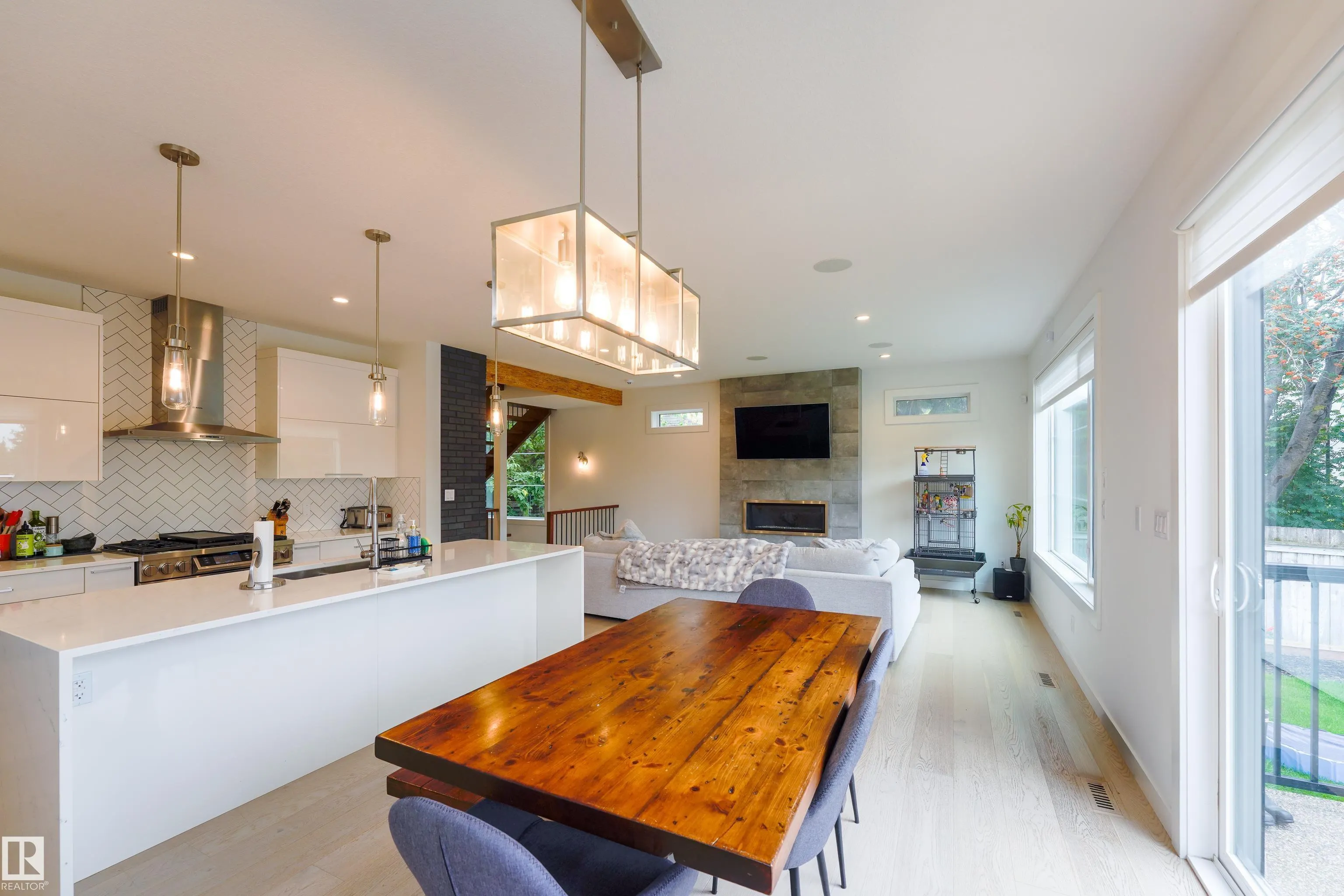12819 WOODBEND Place