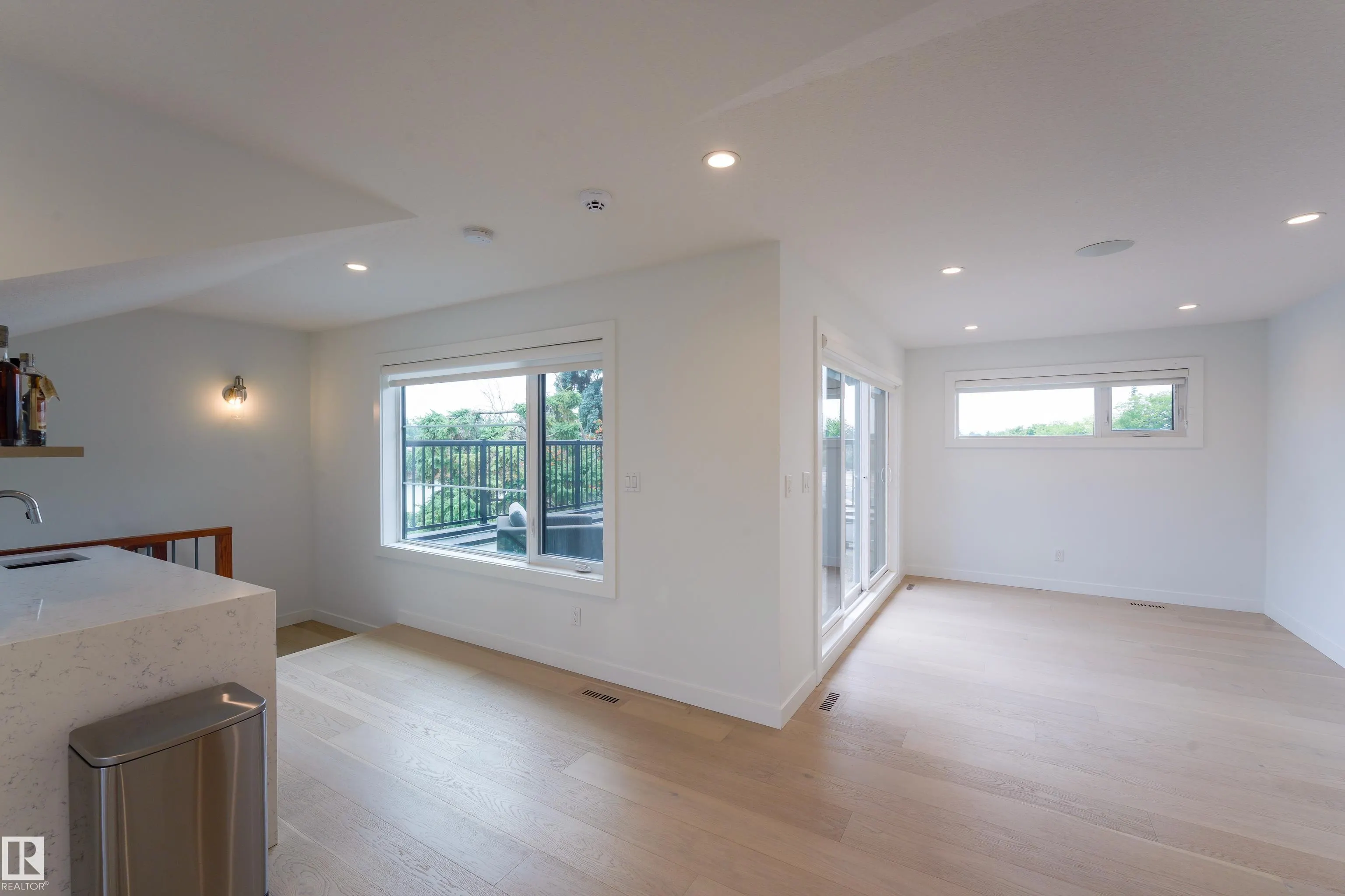 12819 WOODBEND Place