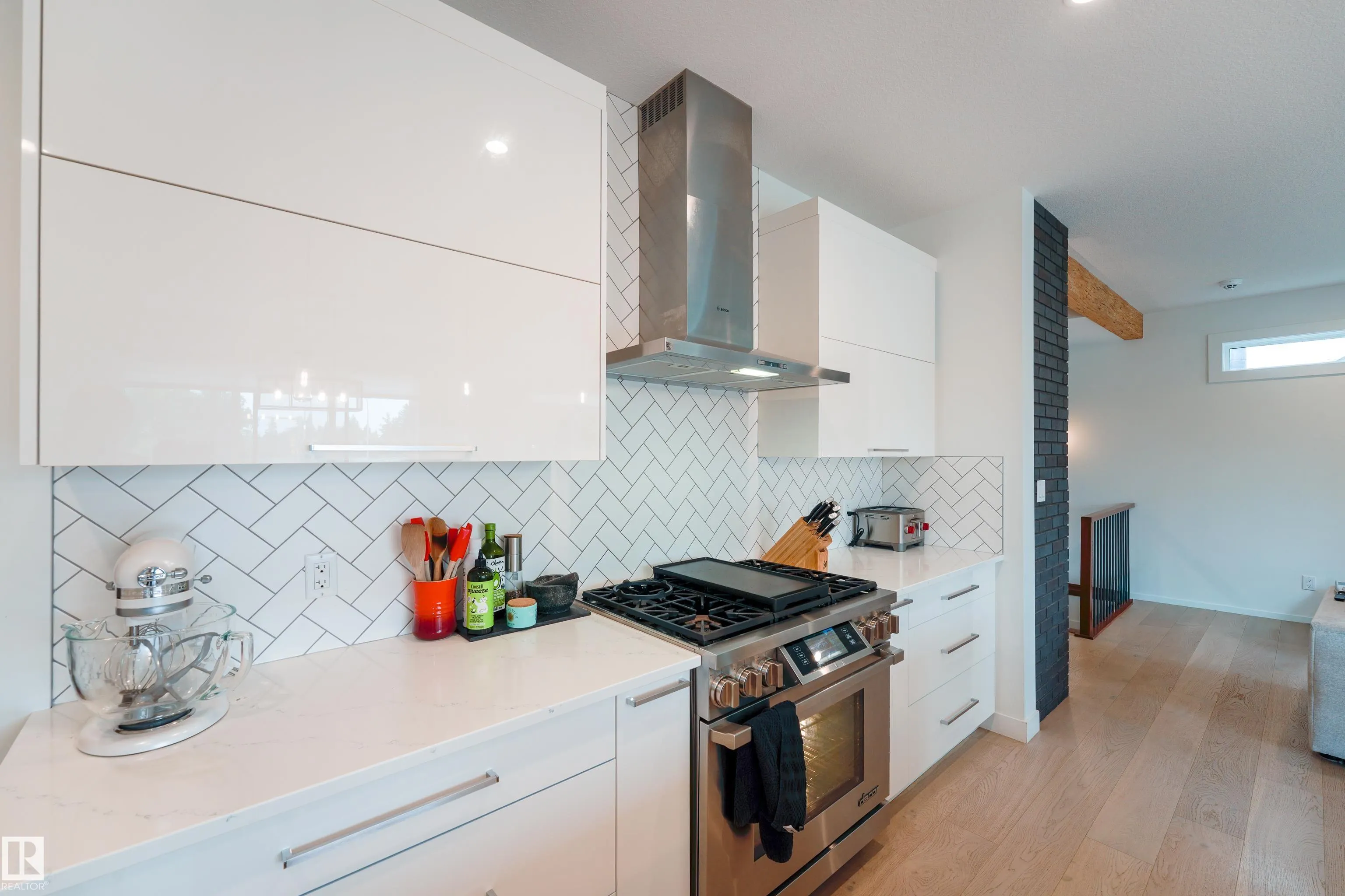 12819 WOODBEND Place