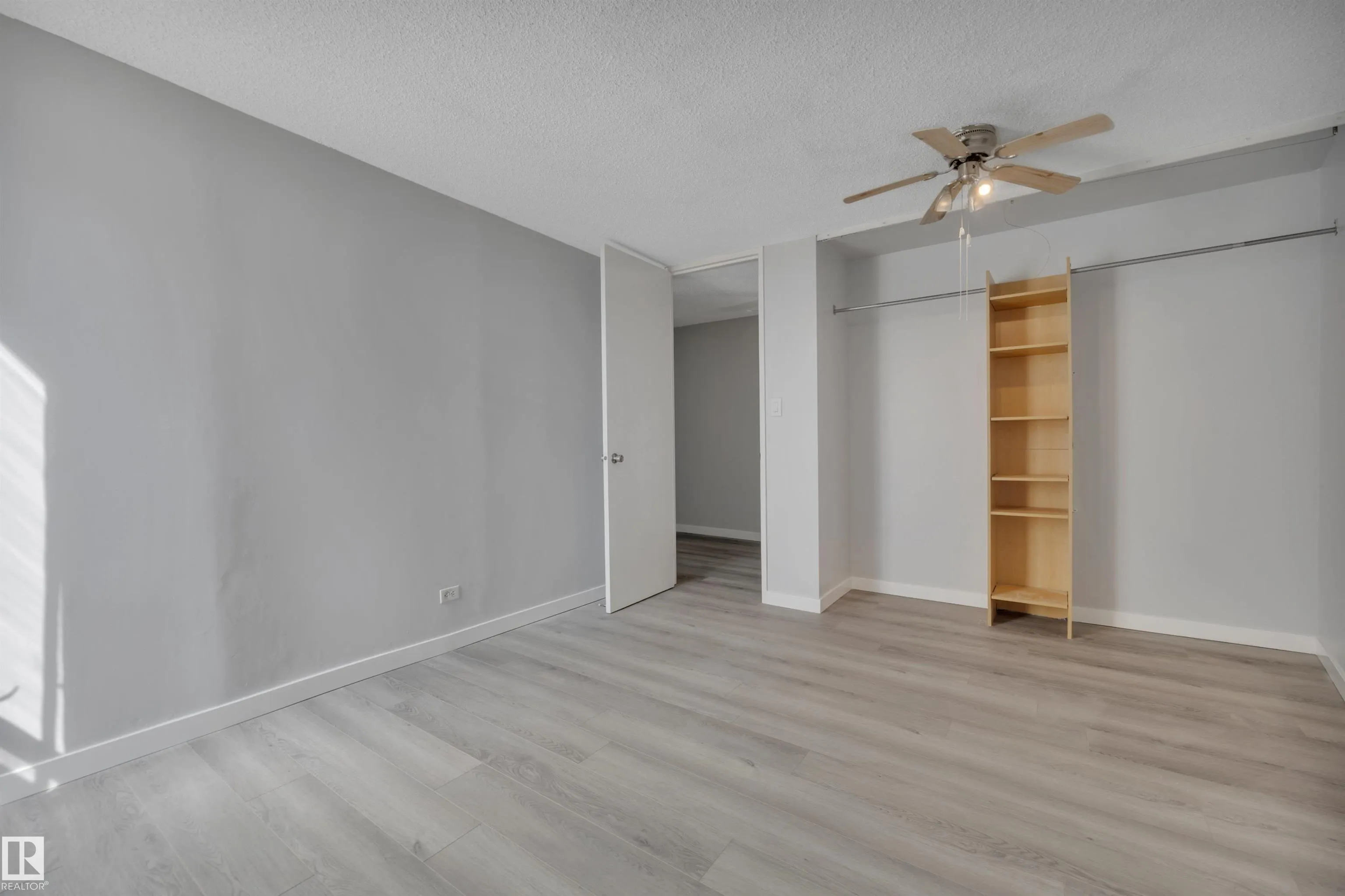 10883 SASKATCHEWAN Drive
