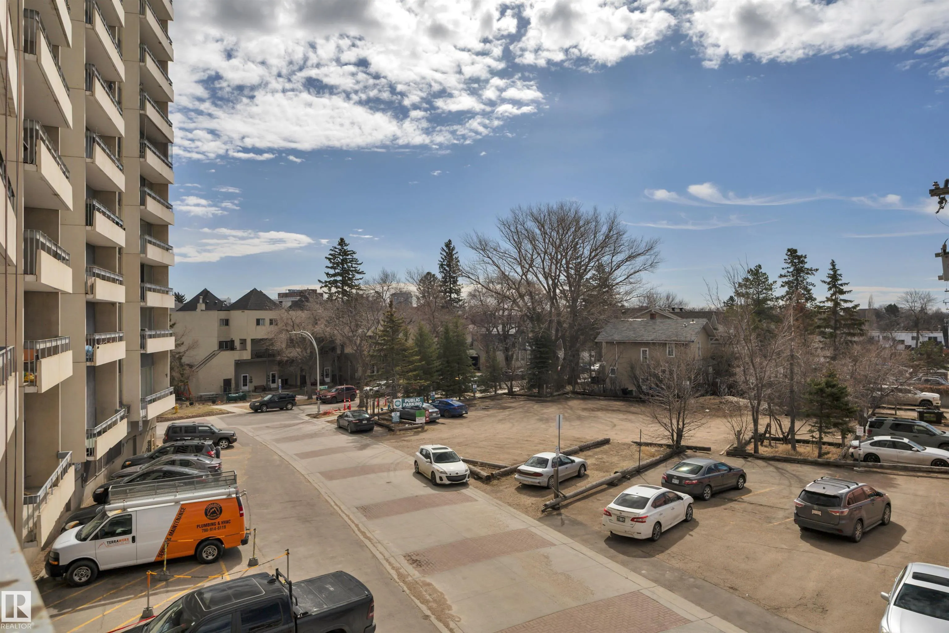 10883 SASKATCHEWAN Drive