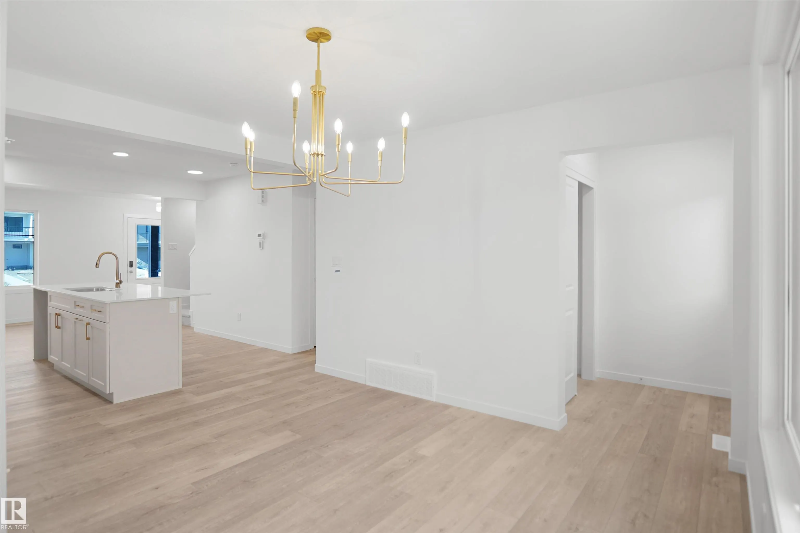267 Deer Valley Drive