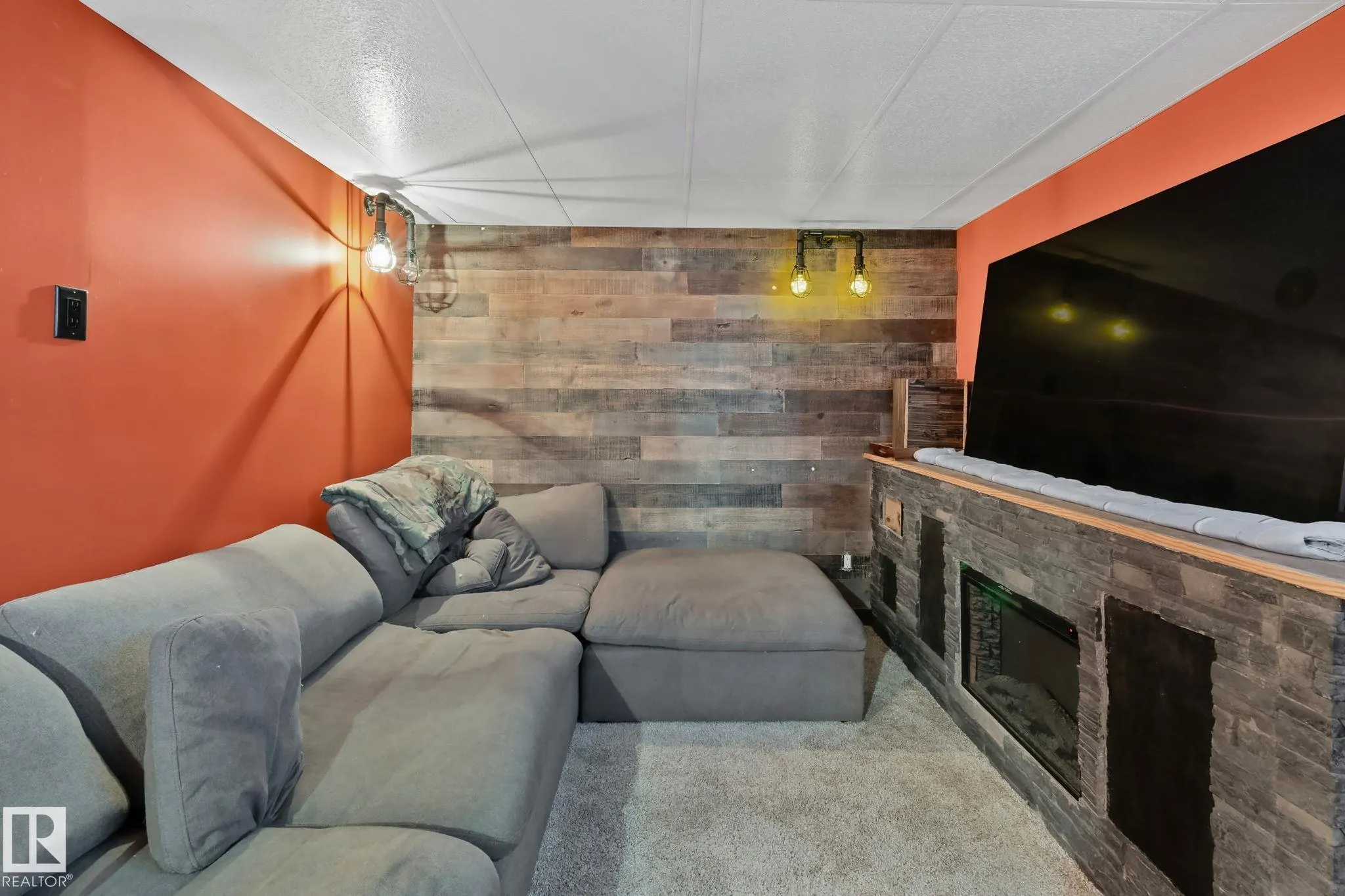 387 West Haven Drive