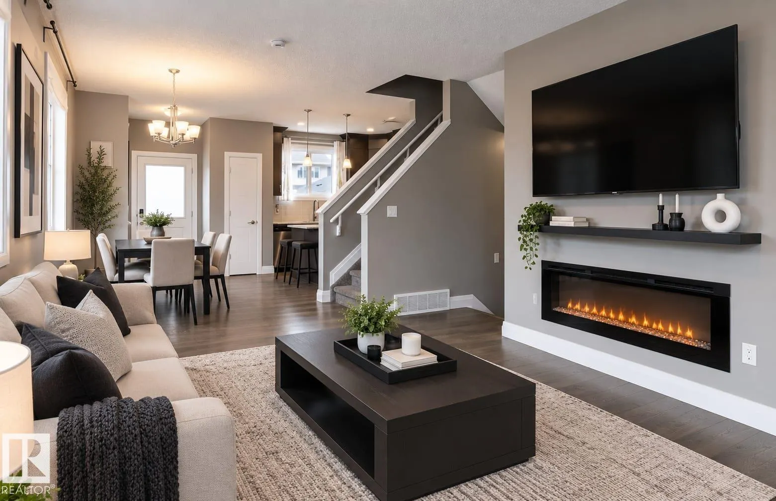 101 HUDSON Cove