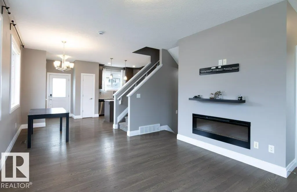 101 HUDSON Cove