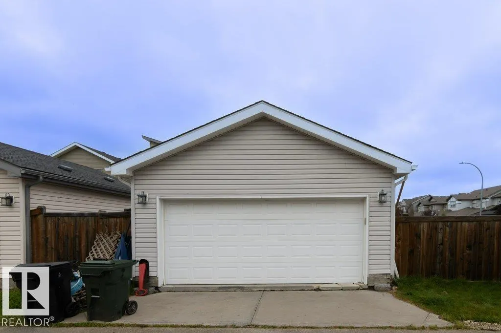 101 HUDSON Cove