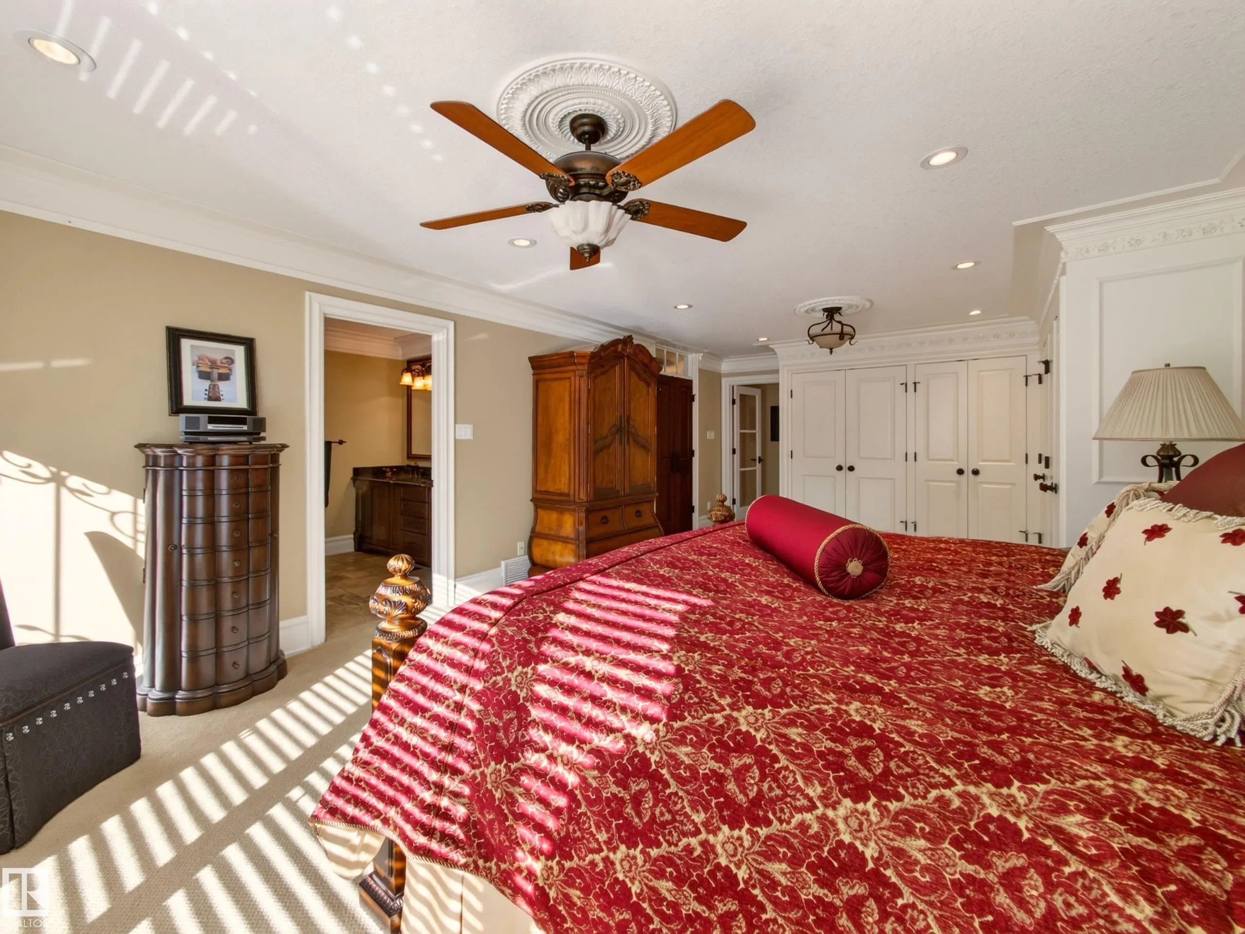 15 WESTPARK Court