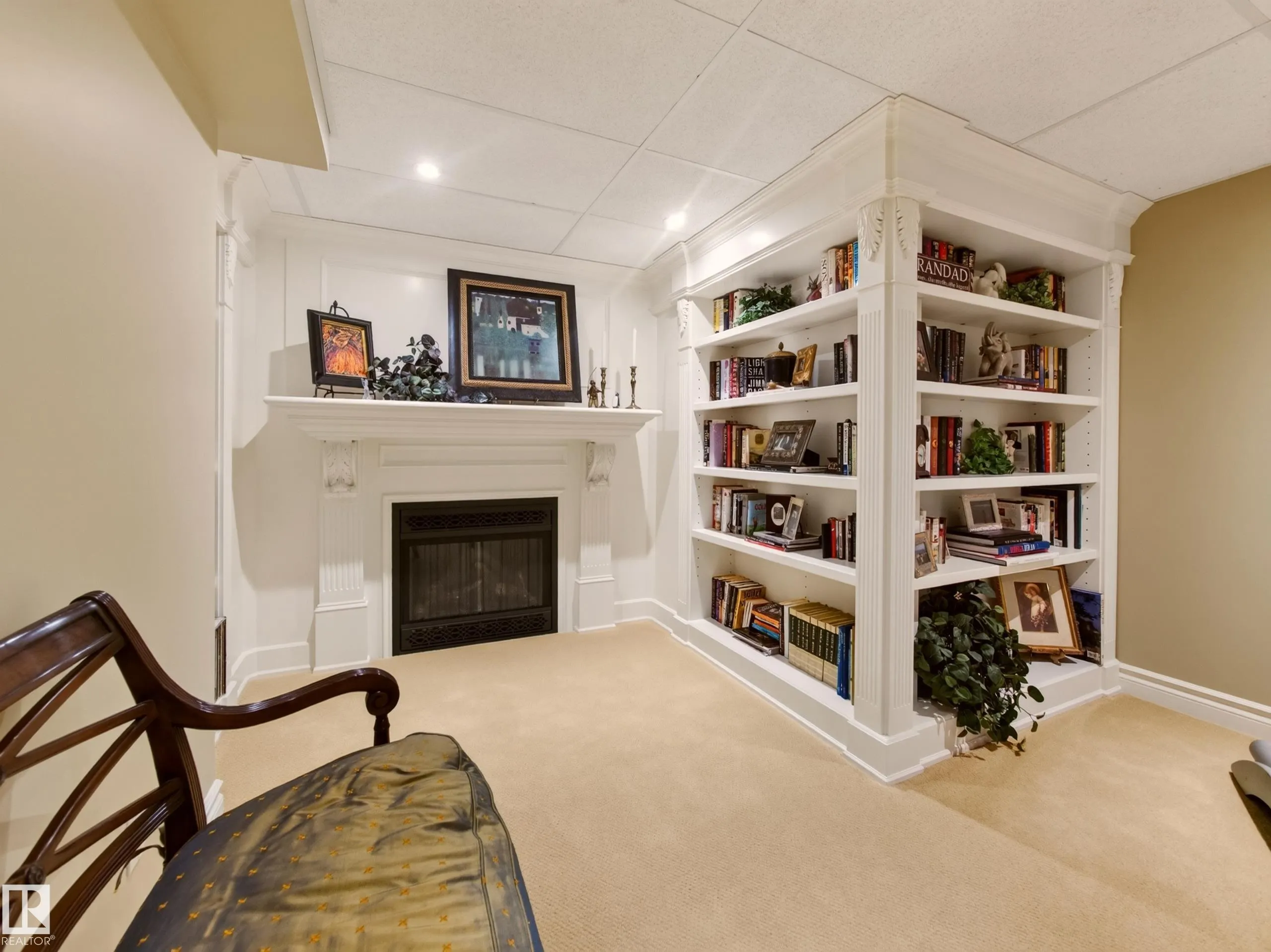 15 WESTPARK Court