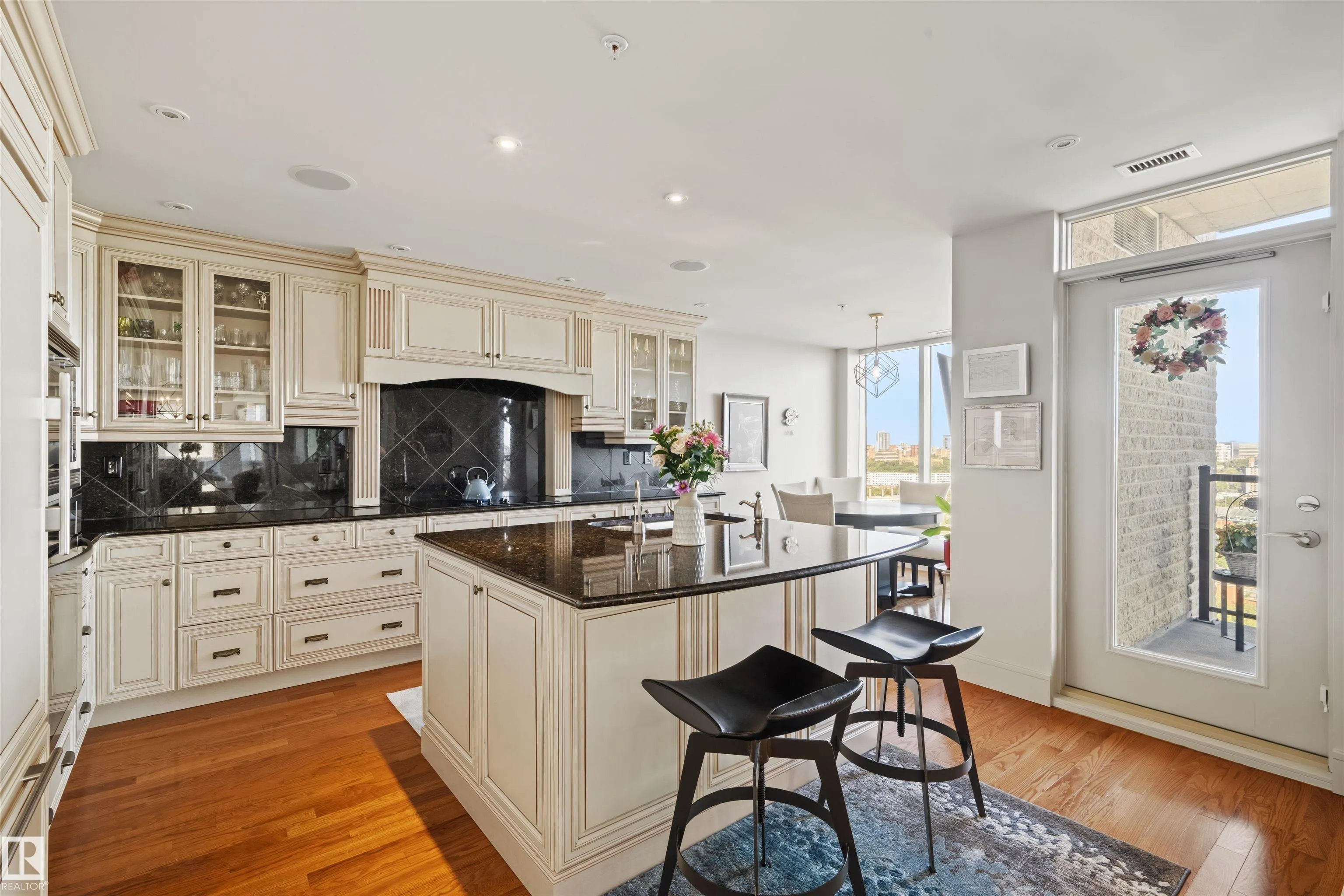 10035 SASKATCHEWAN Drive