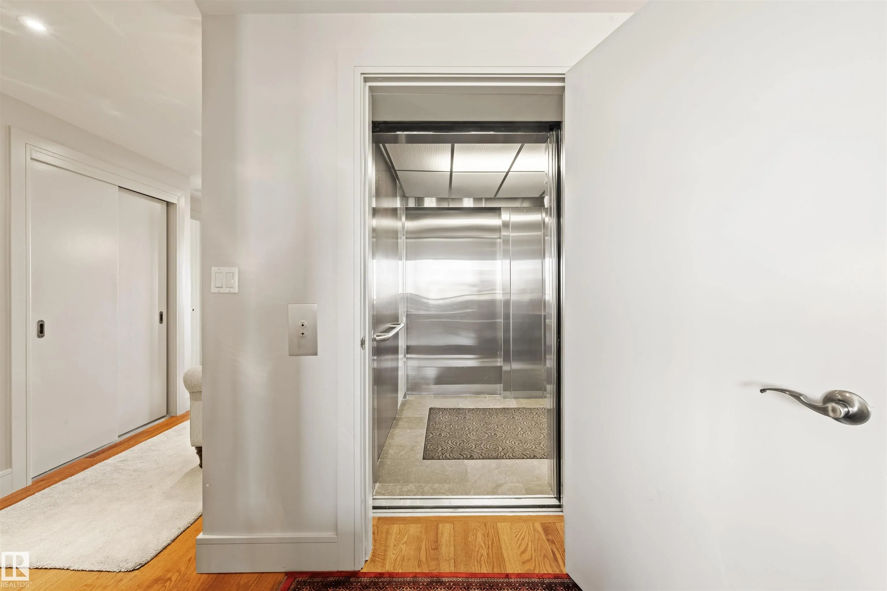 10035 SASKATCHEWAN Drive