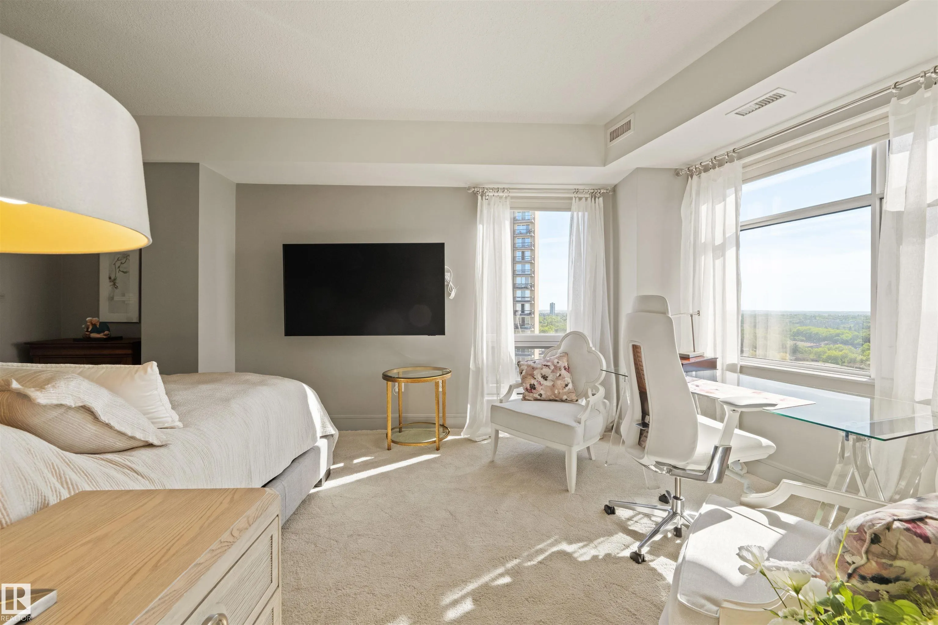 10035 SASKATCHEWAN Drive