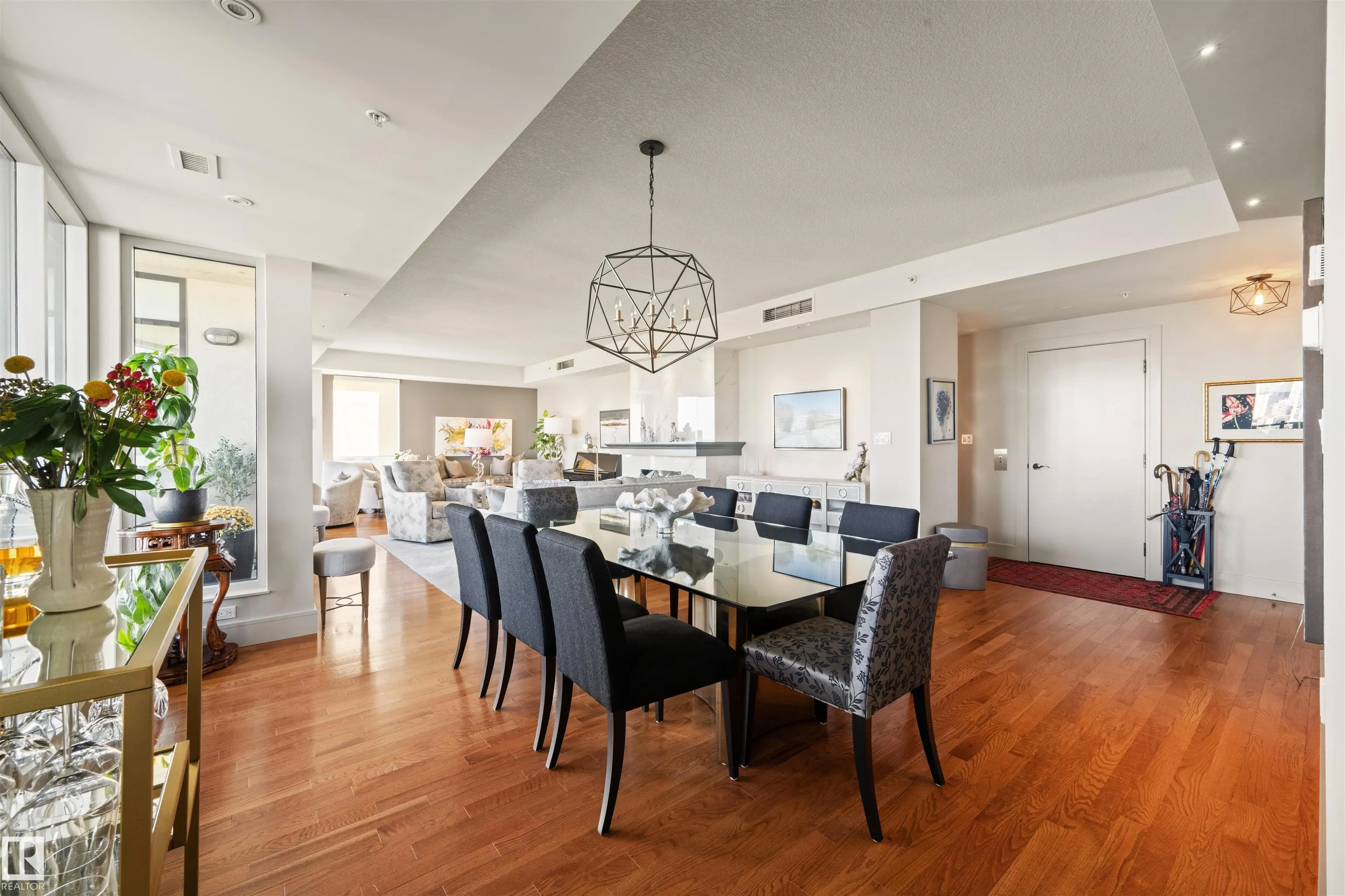 10035 SASKATCHEWAN Drive