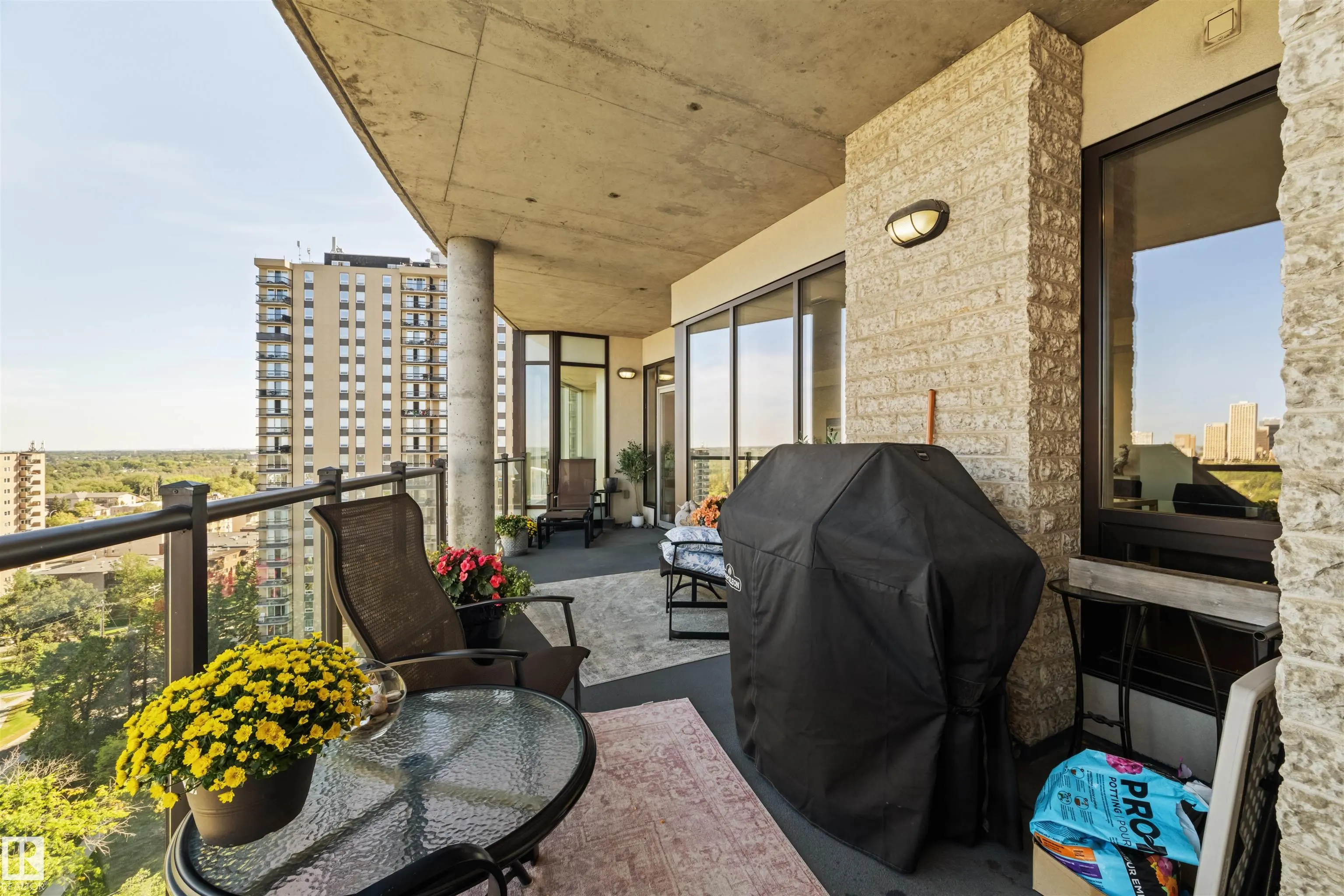 10035 SASKATCHEWAN Drive