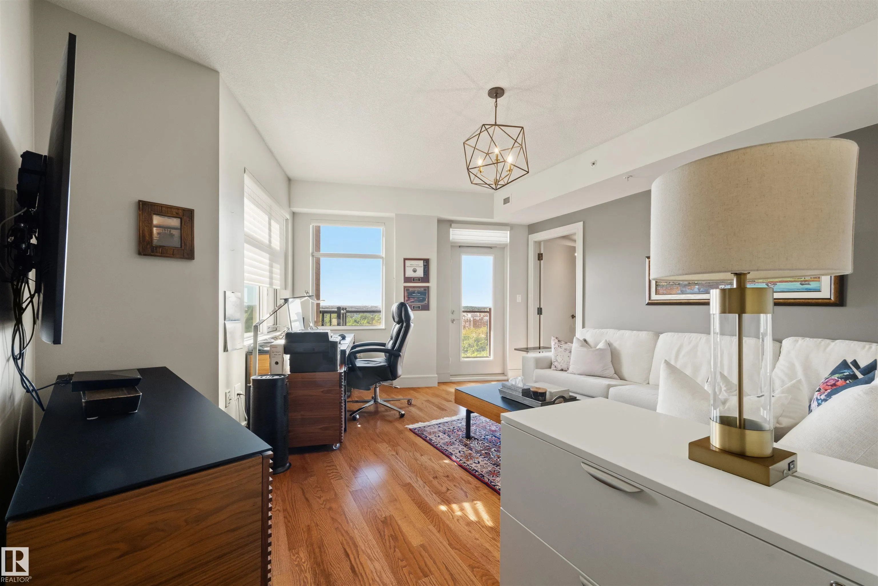 10035 SASKATCHEWAN Drive