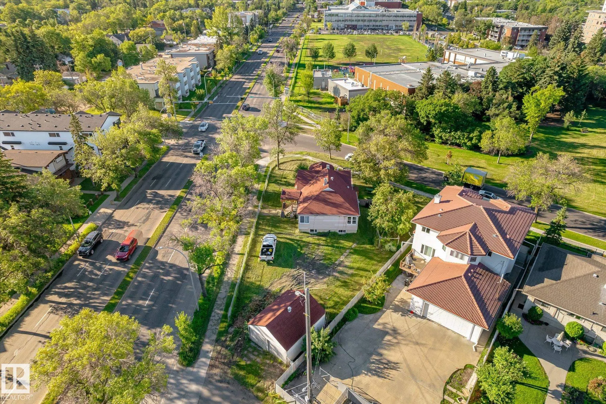 11008 109 Street