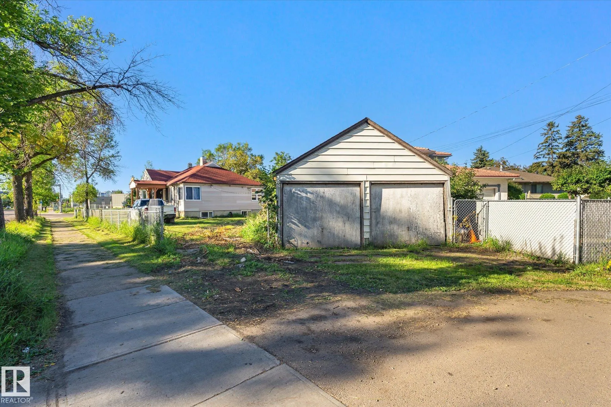 11008 109 Street