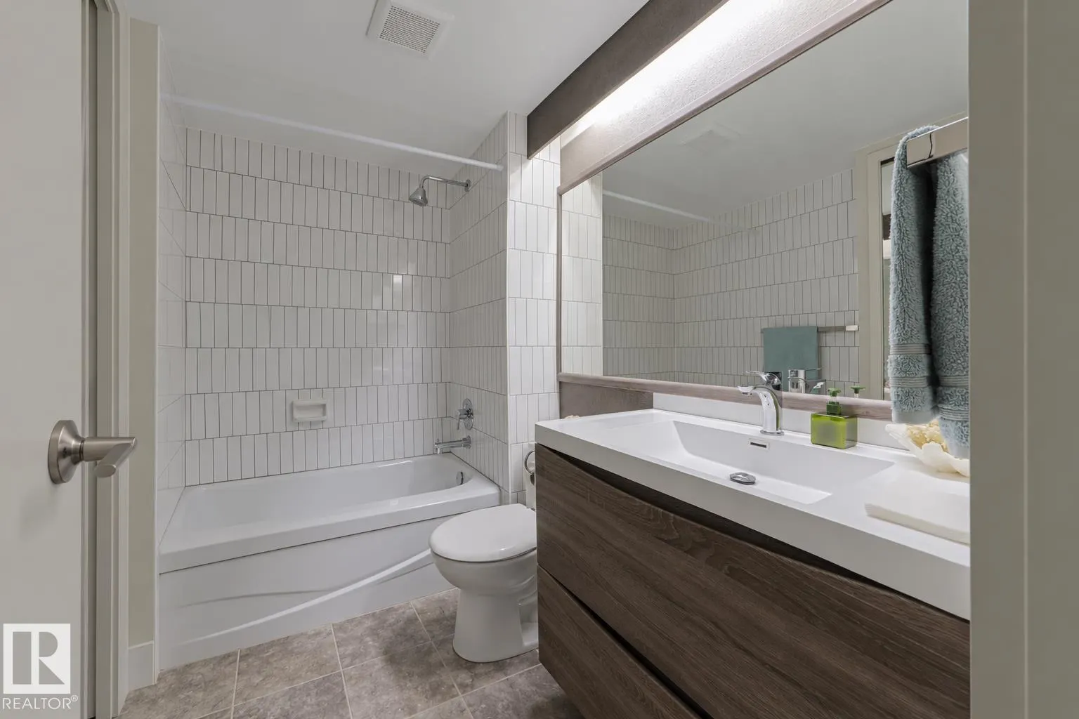 10149 SASKATCHEWAN Drive