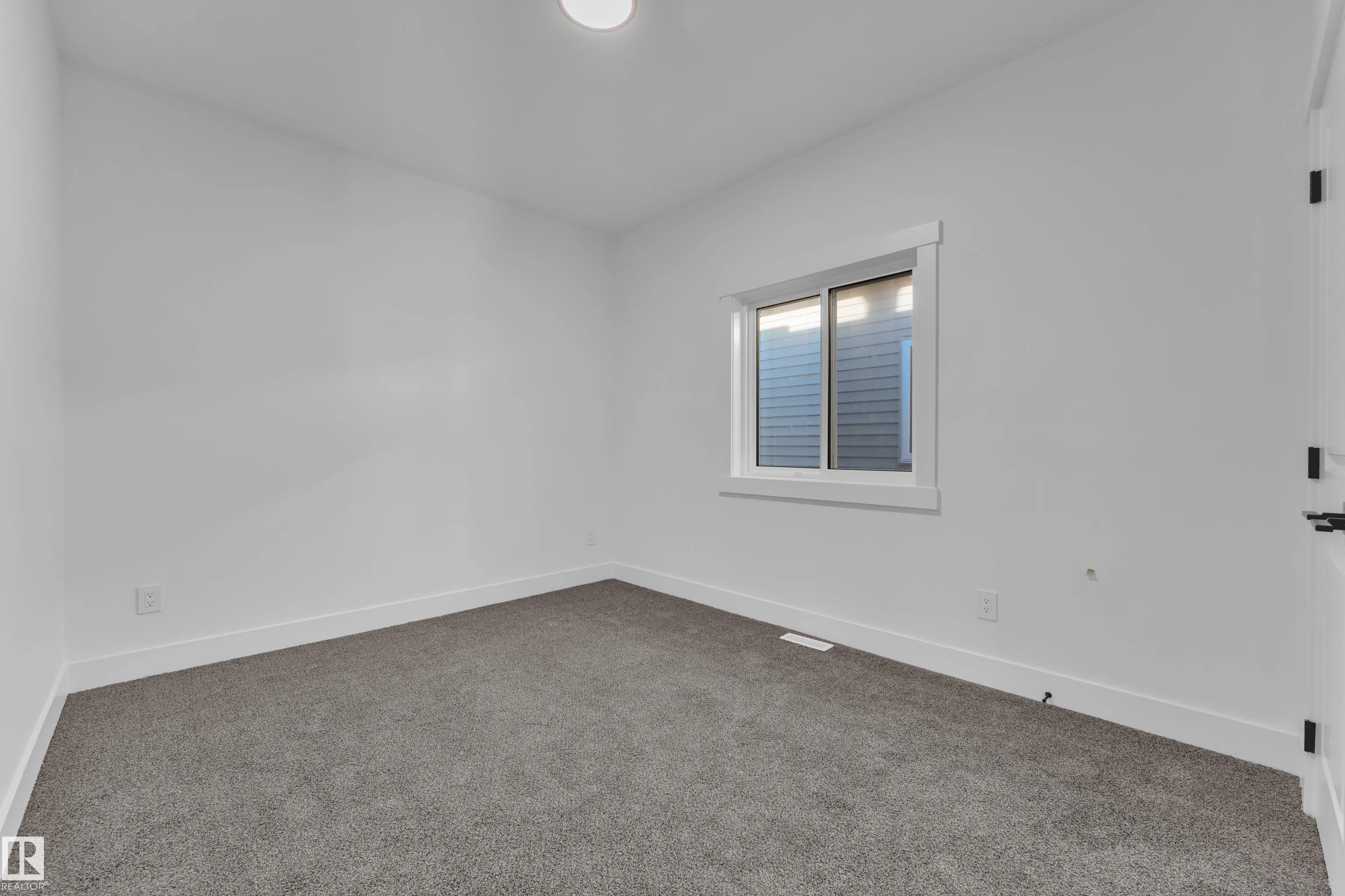 226 Linden Loop