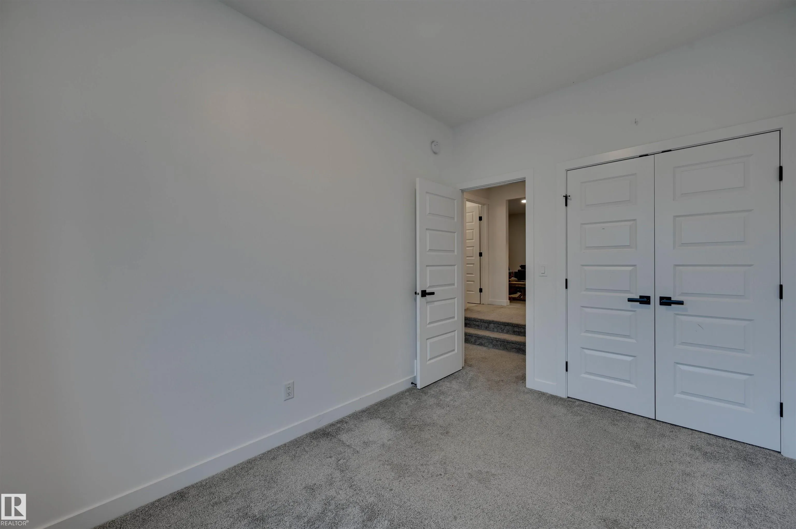 662 ASTORIA Way
