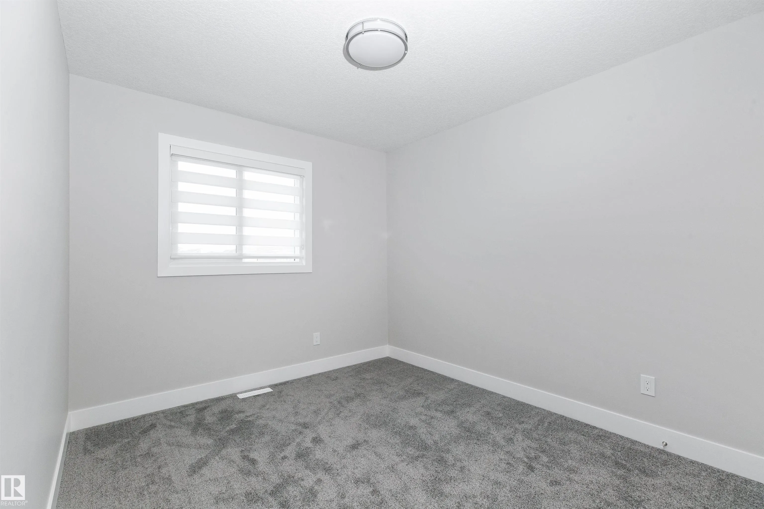 5060,5062,5064 CHAPPELLE Road