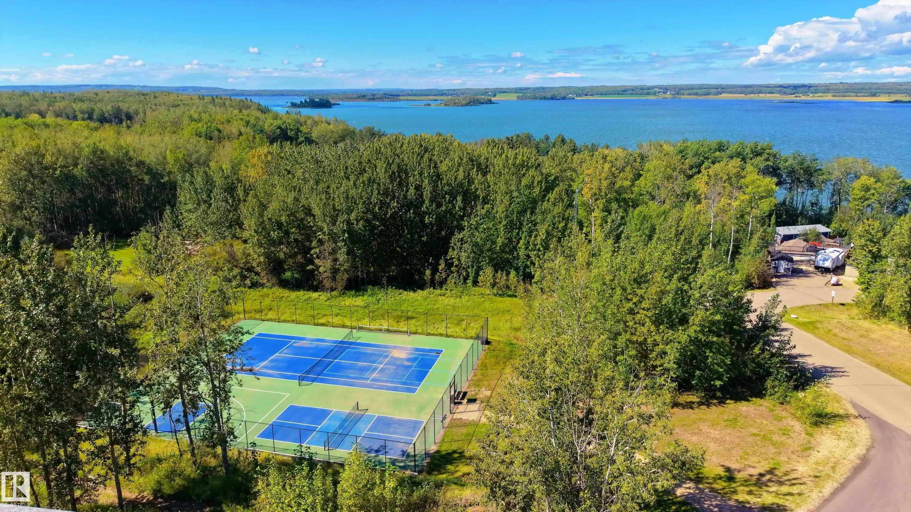 224 53509 RGE ROAD 60