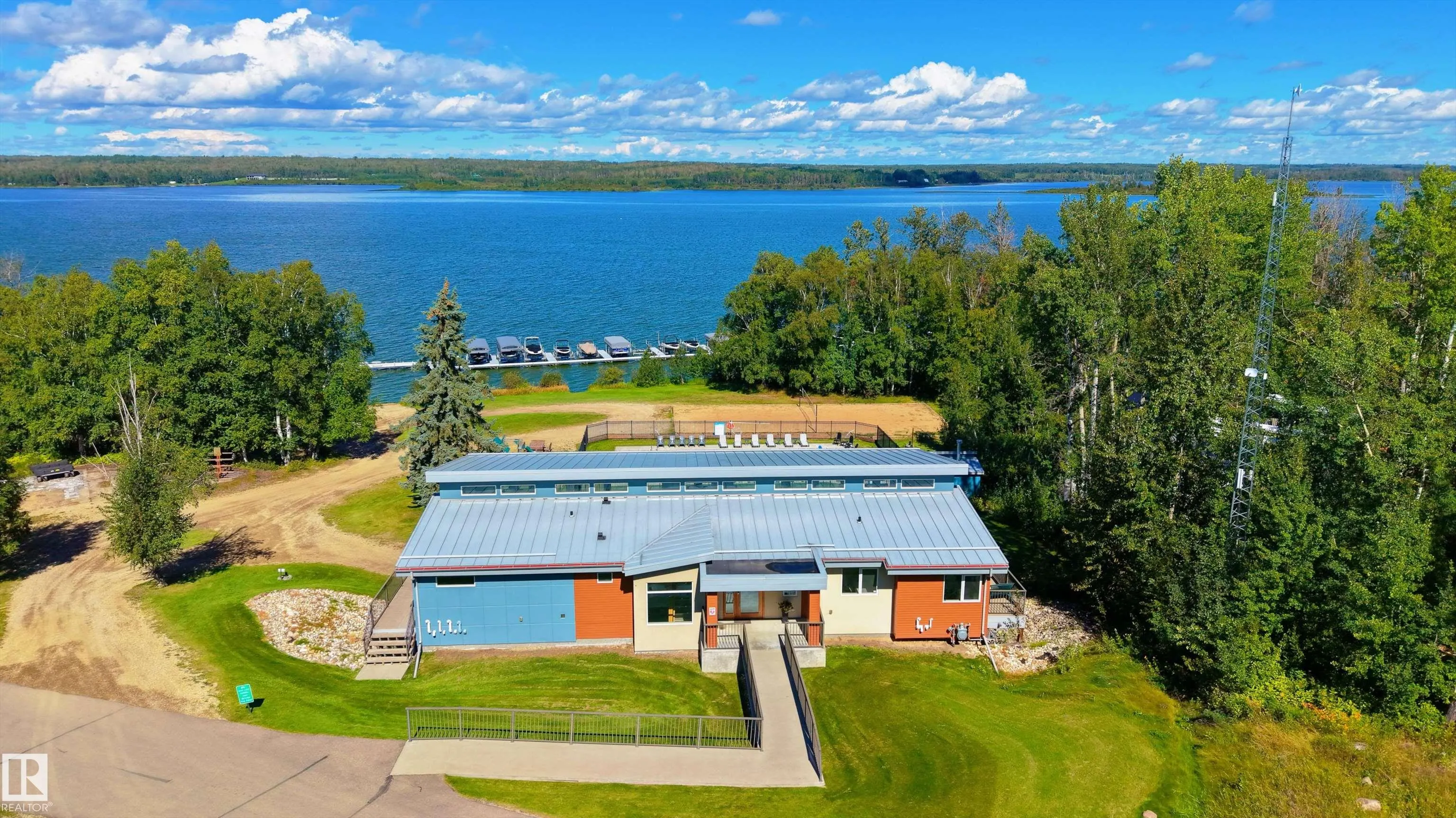224 53509 RGE ROAD 60