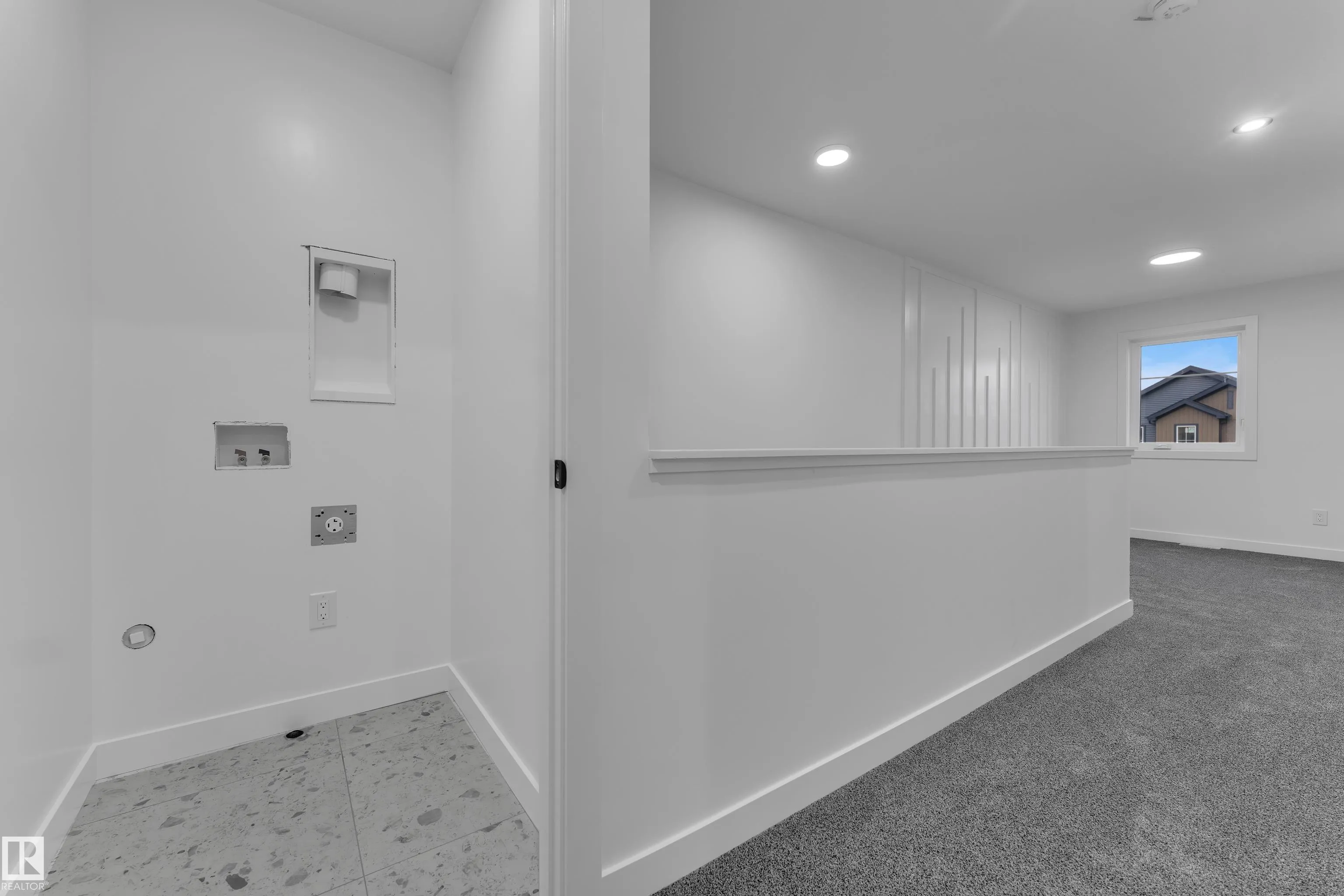 265 Falcon Crescent