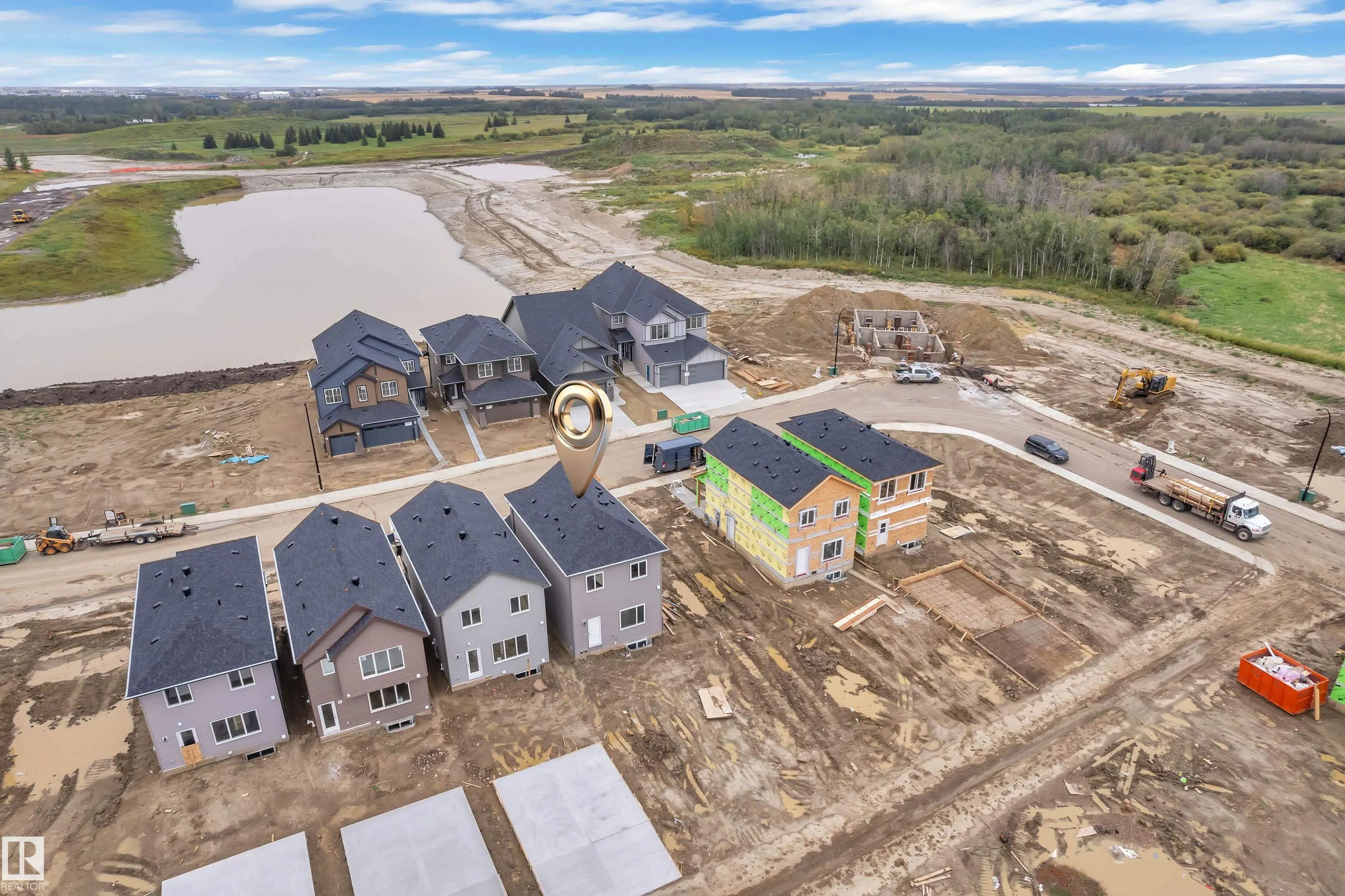 265 Falcon Crescent