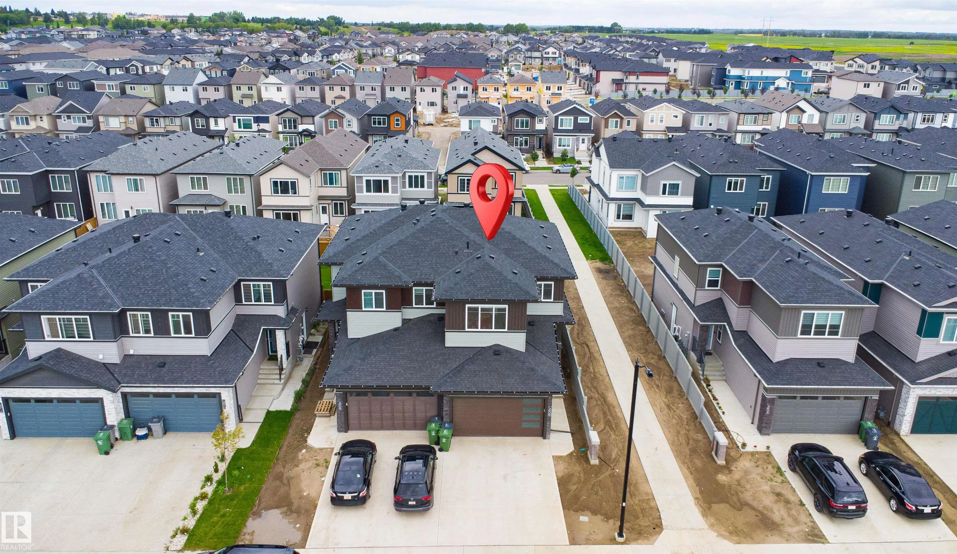 3606 41 AVE
