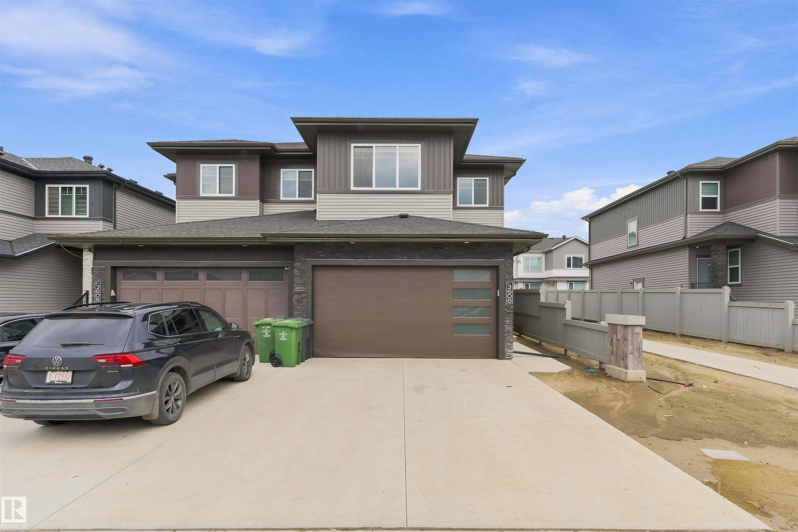 3606 41 AVE