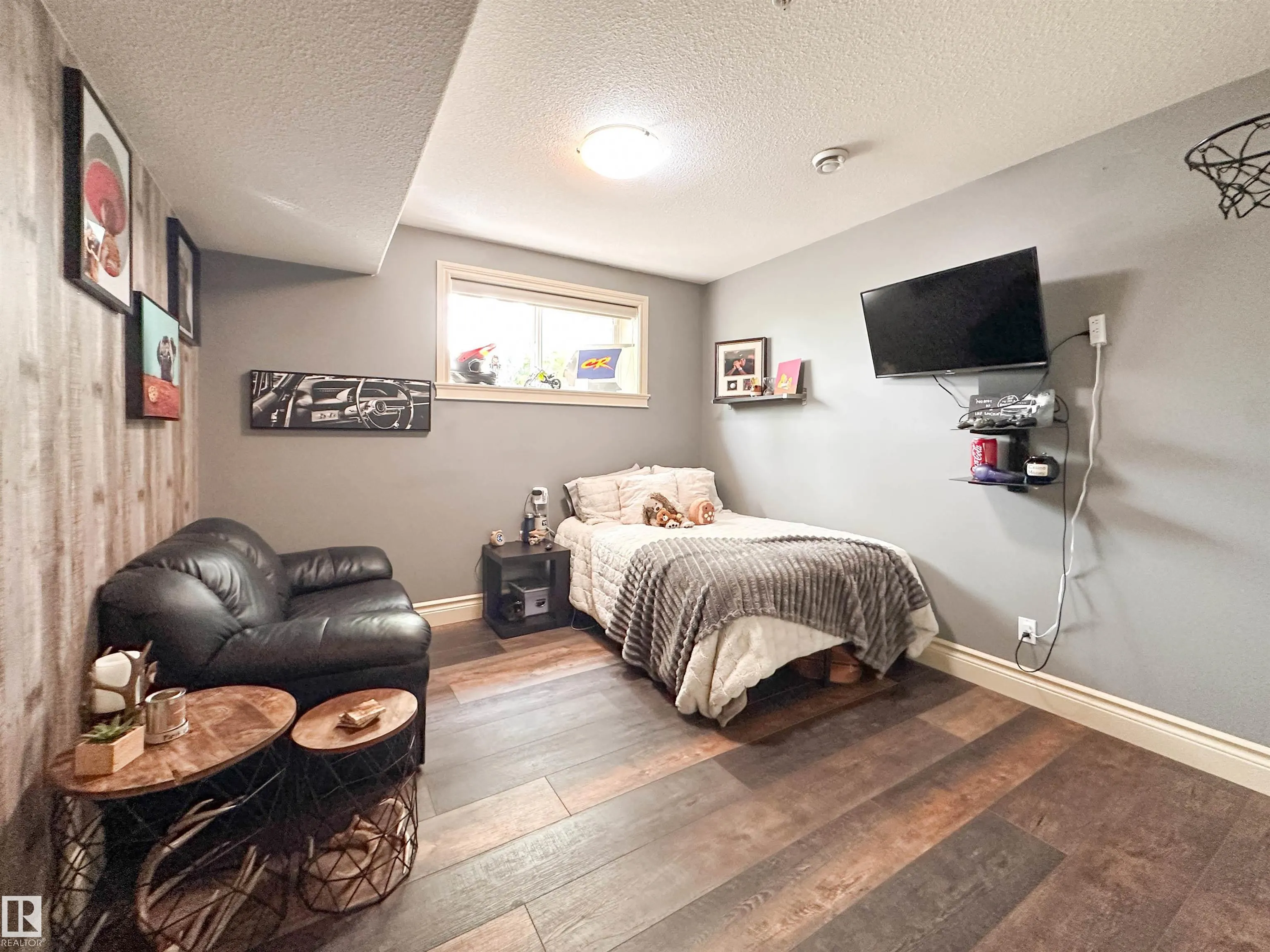 26126 HGHWAY 16
